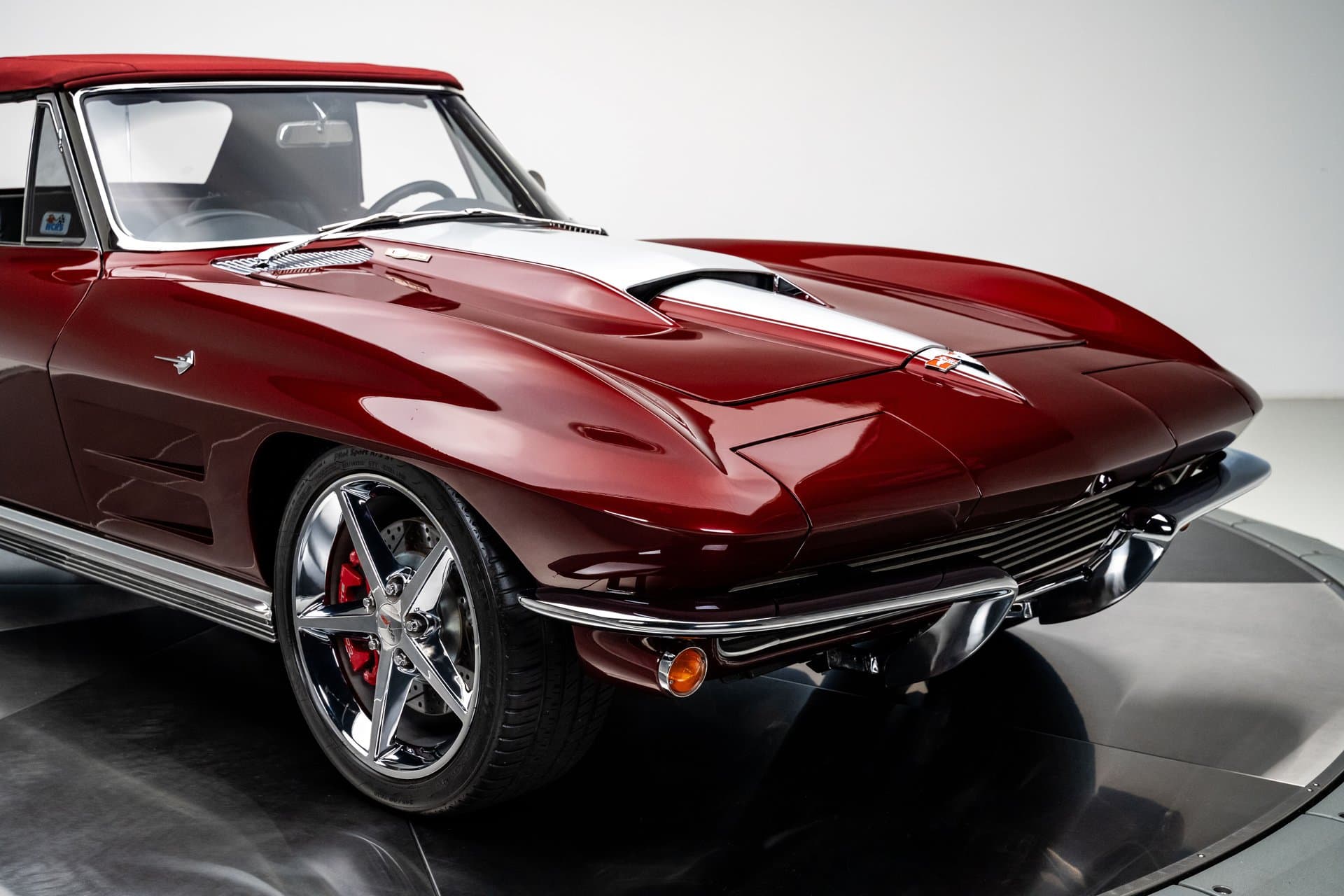 1963 Chevrolet Corvette thumbnail 5