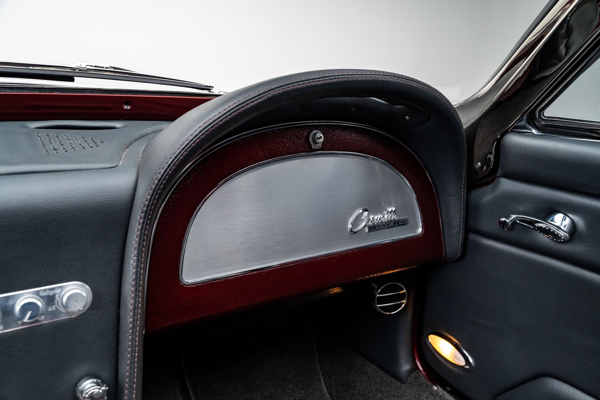 1963 Chevrolet Corvette thumbnail 19