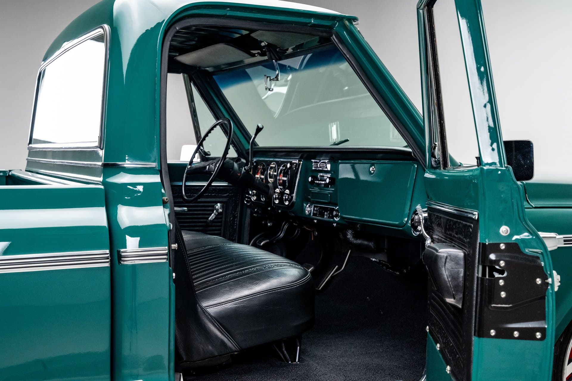 1971 Chevrolet C10 Pickup Truck thumbnail 24
