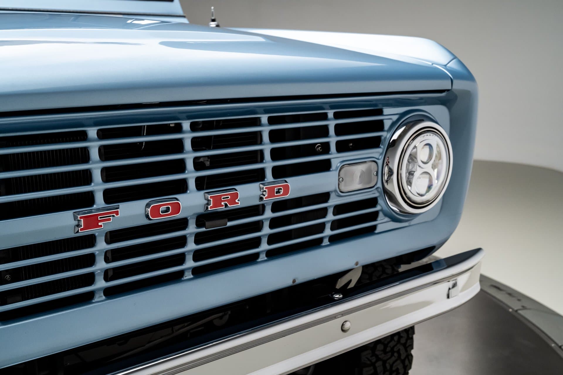 1974 Ford Bronco Velocity thumbnail 5