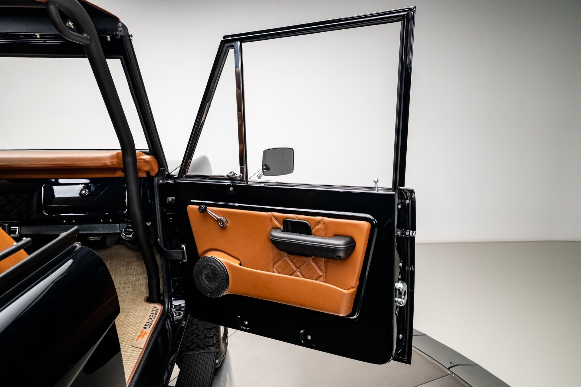 1974 Ford Bronco Velocity thumbnail 26