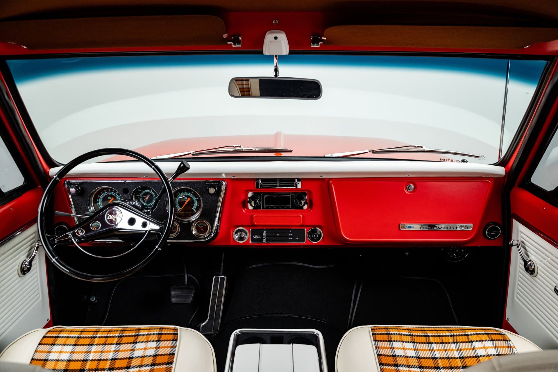 1969 Chevrolet Suburban thumbnail 19