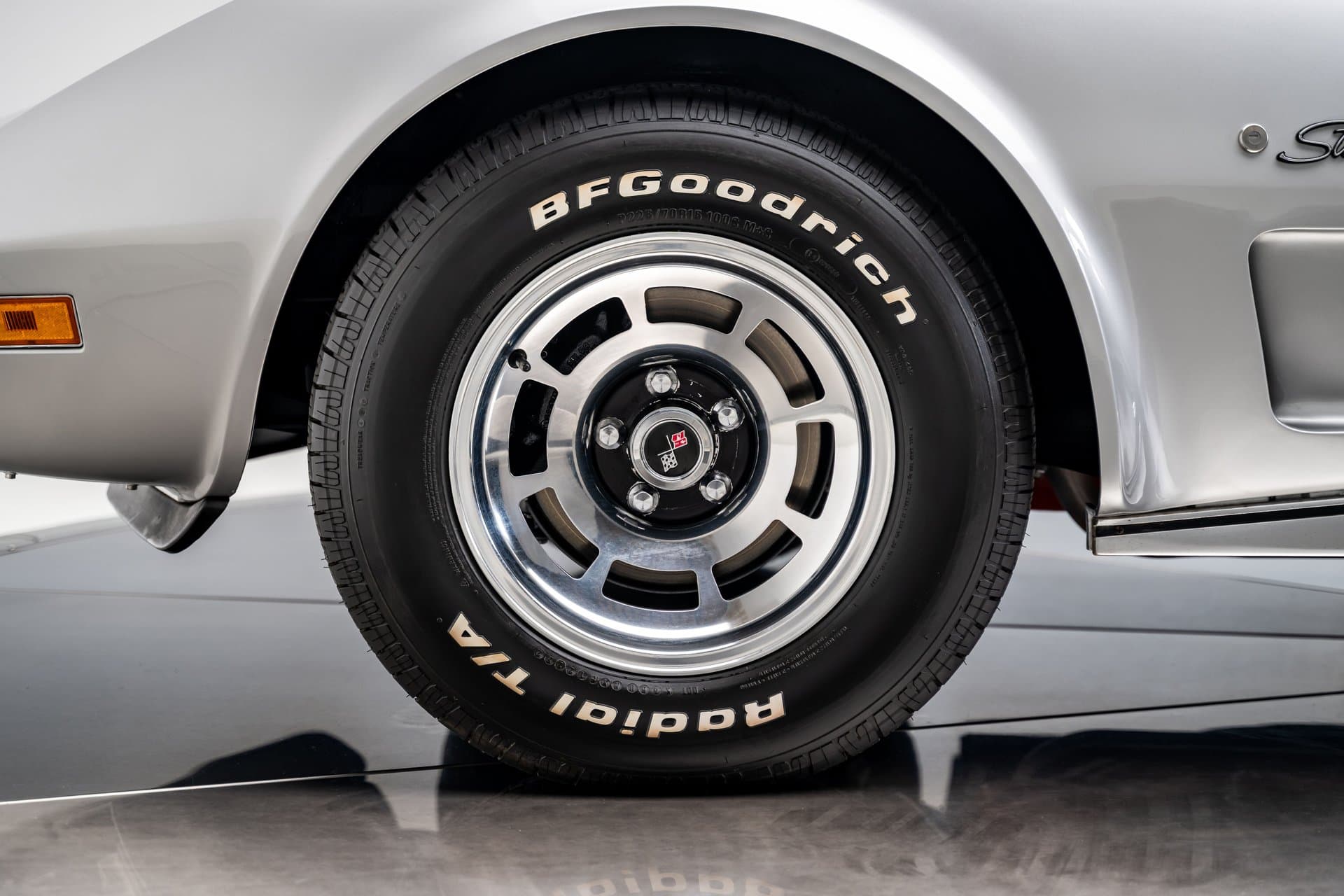 1974 Chevrolet Corvette thumbnail 16