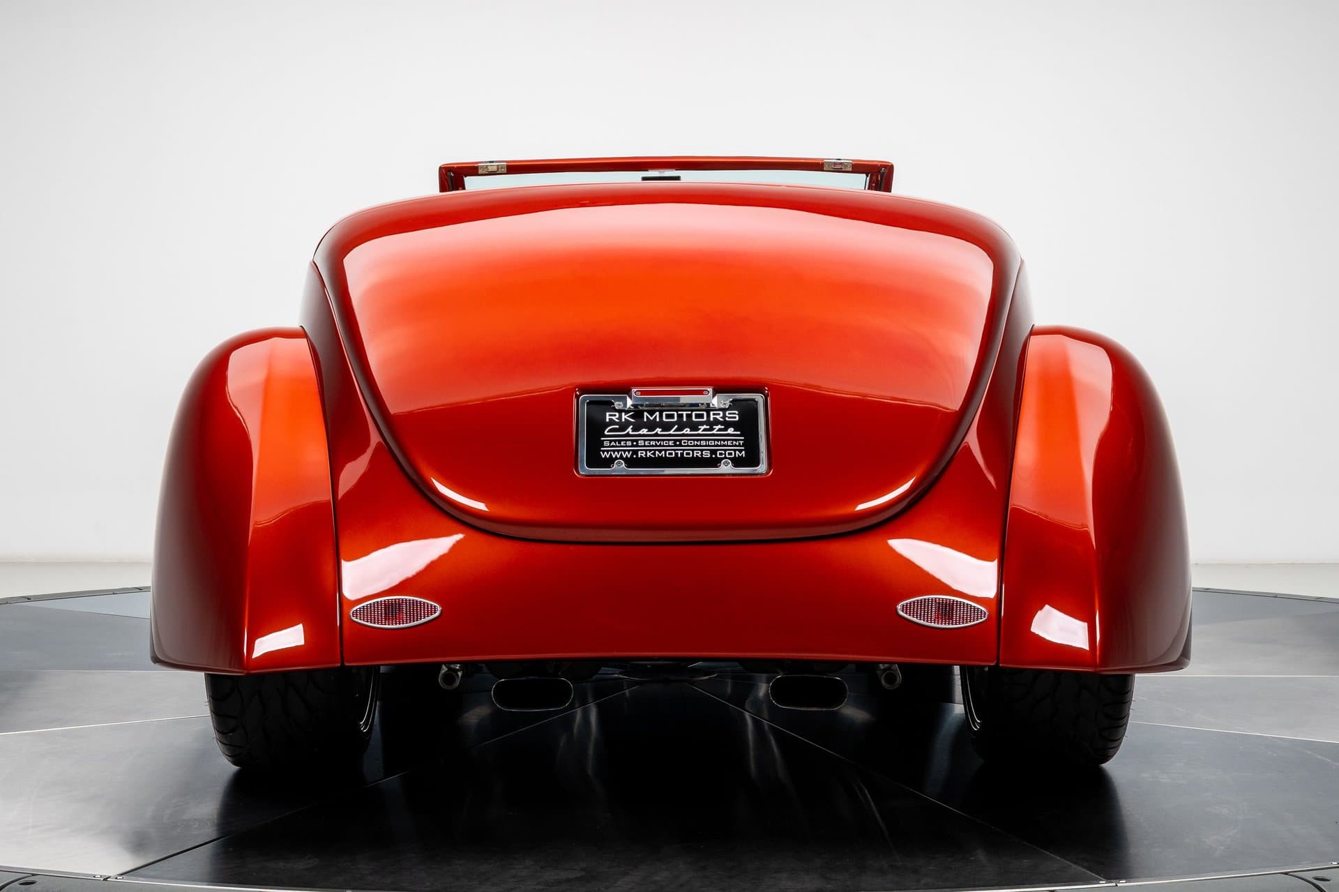 1937 Ford Roadster thumbnail 11