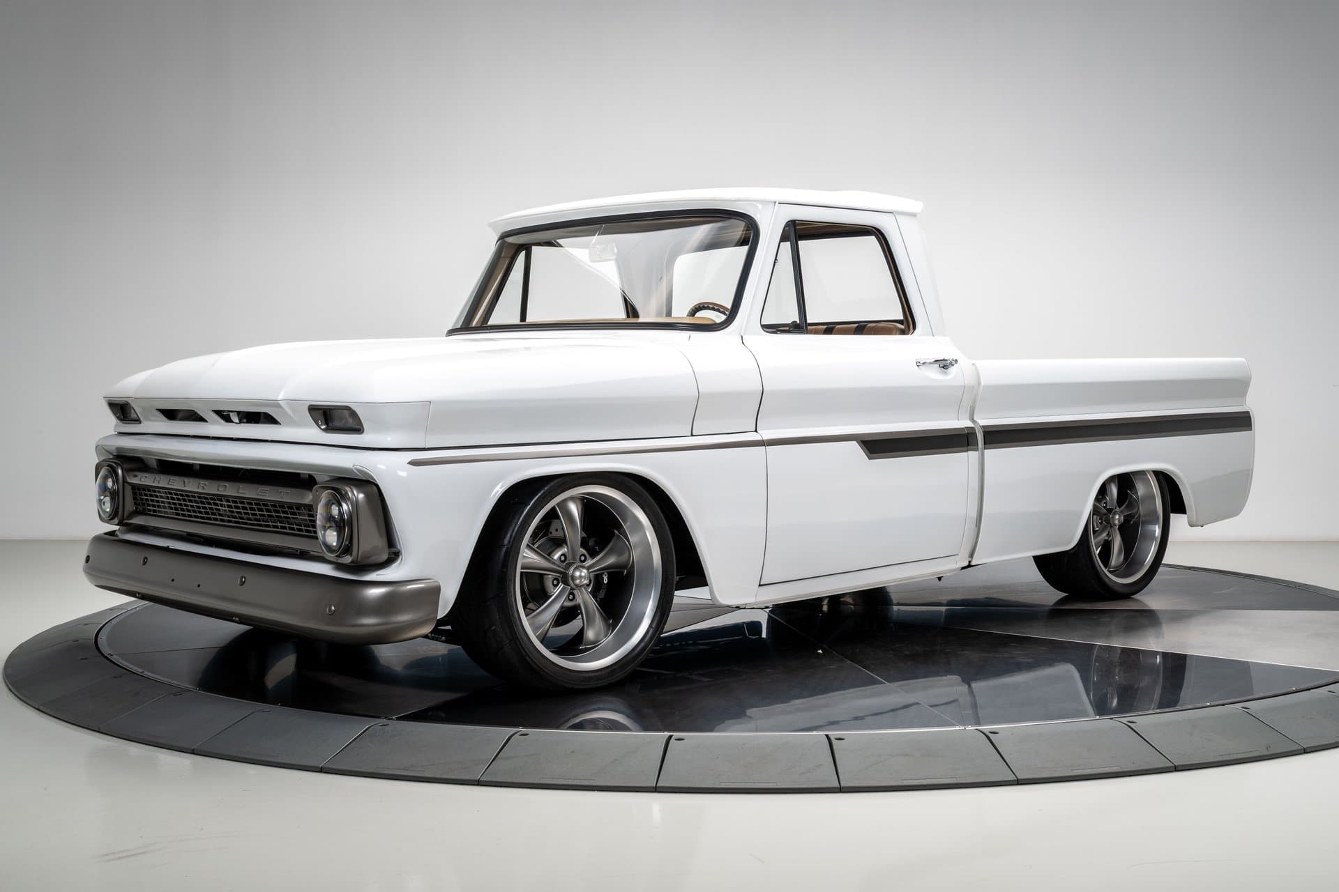 1966 Chevrolet C10 Pickup Truck thumbnail 3