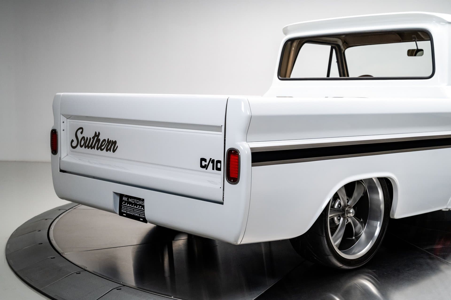 1966 Chevrolet C10 Pickup Truck thumbnail 9