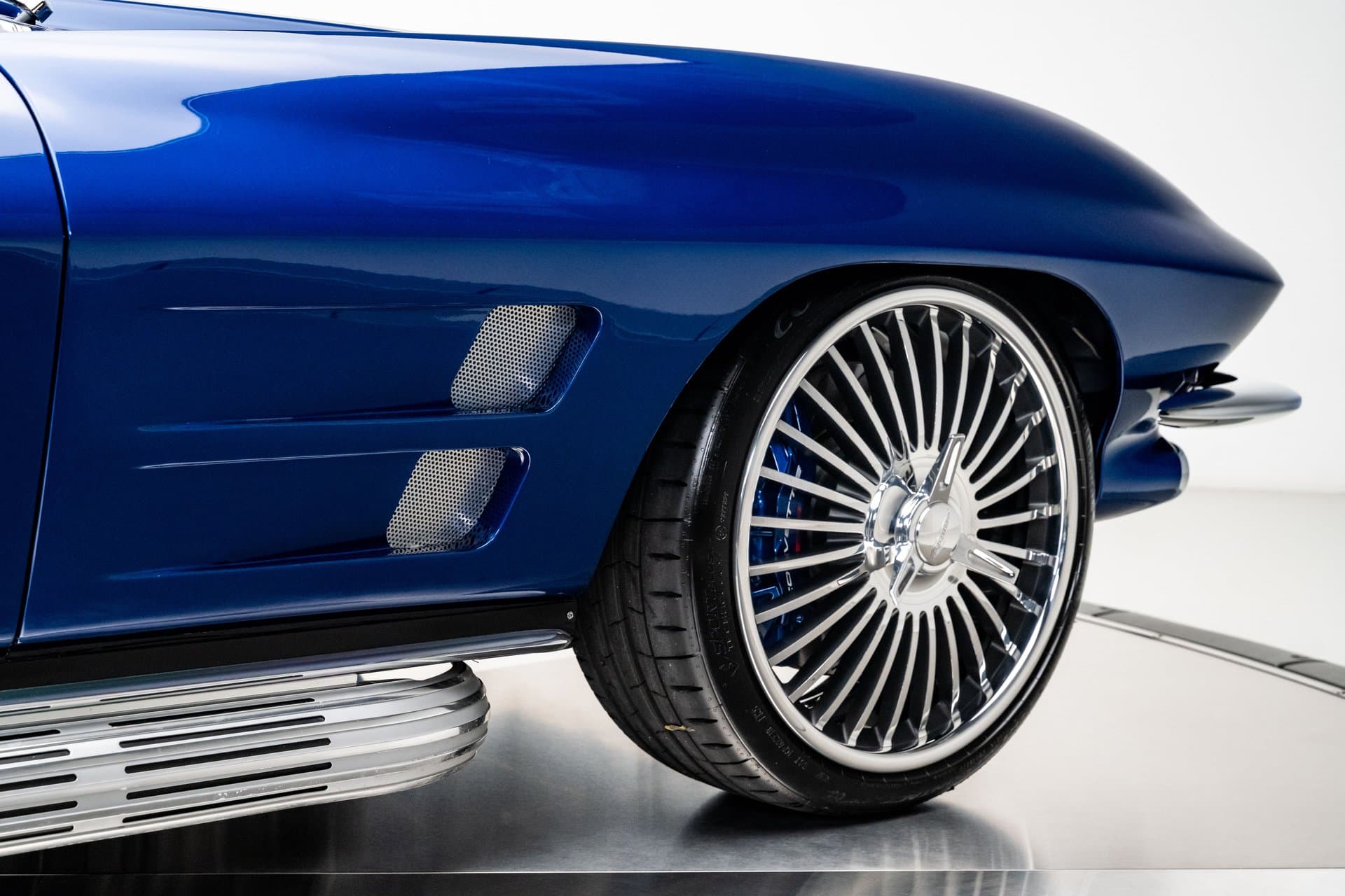 1964 Chevrolet Corvette thumbnail 7