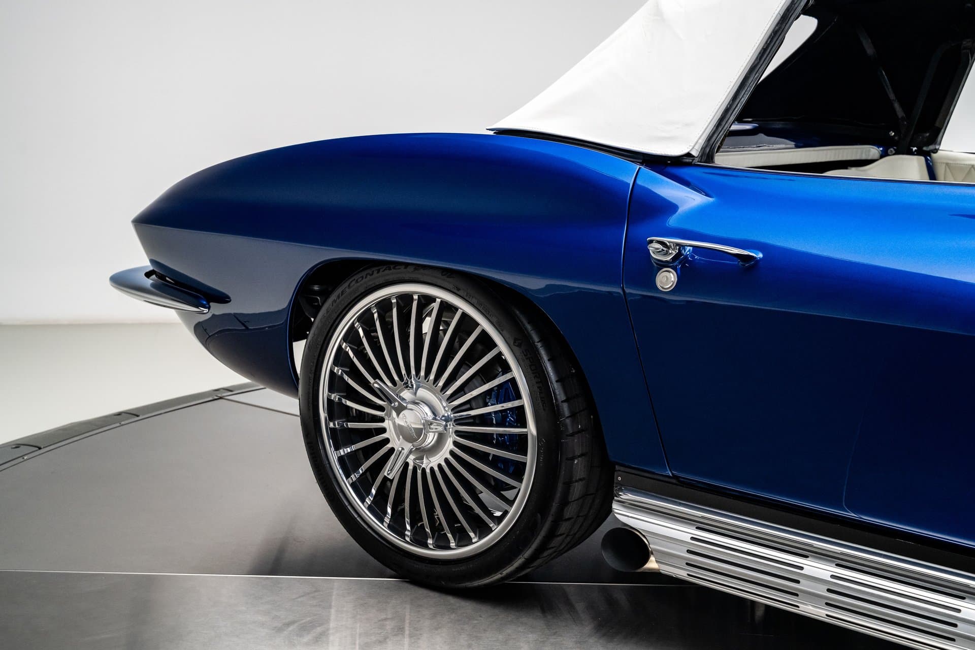 1964 Chevrolet Corvette thumbnail 14