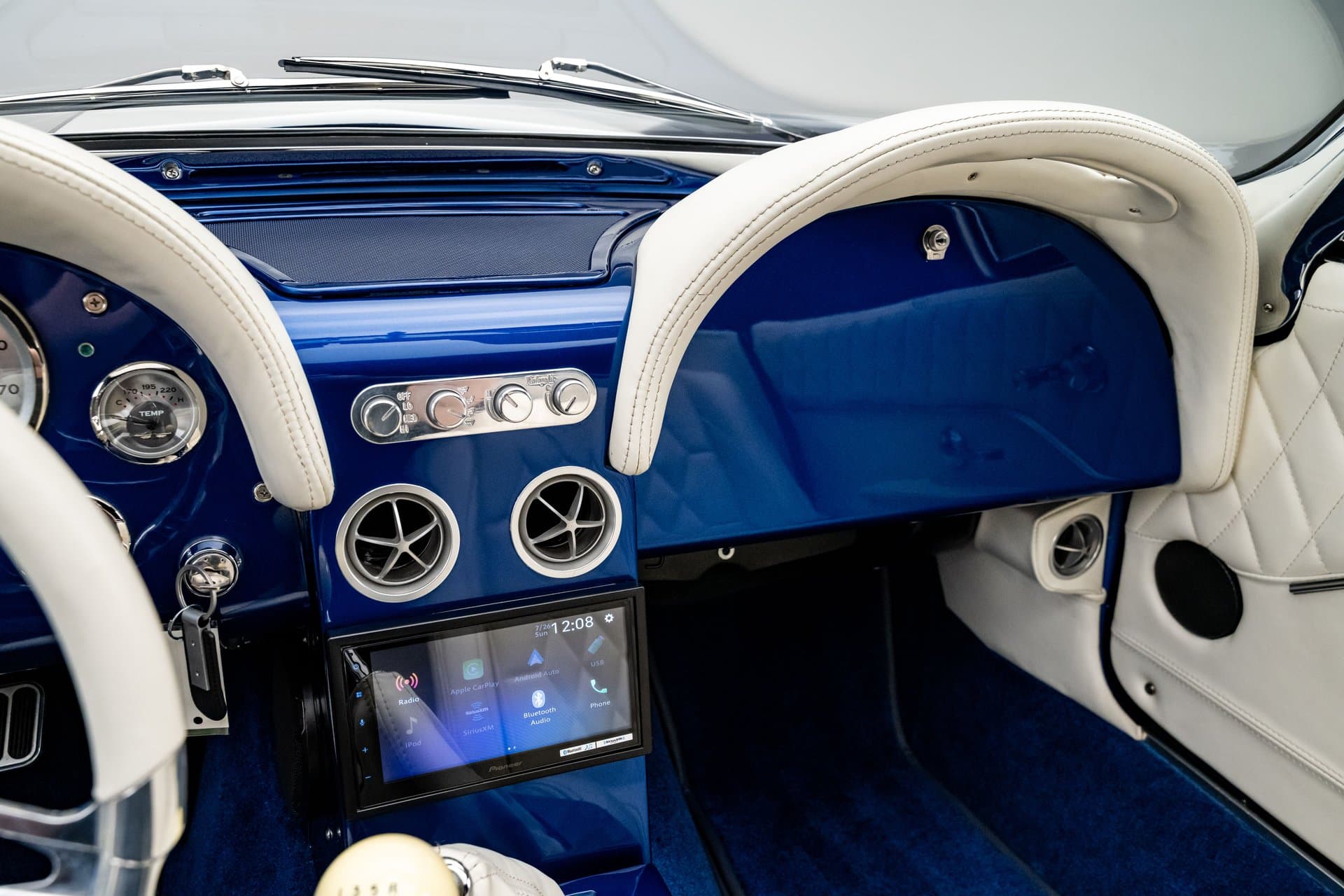1964 Chevrolet Corvette thumbnail 20