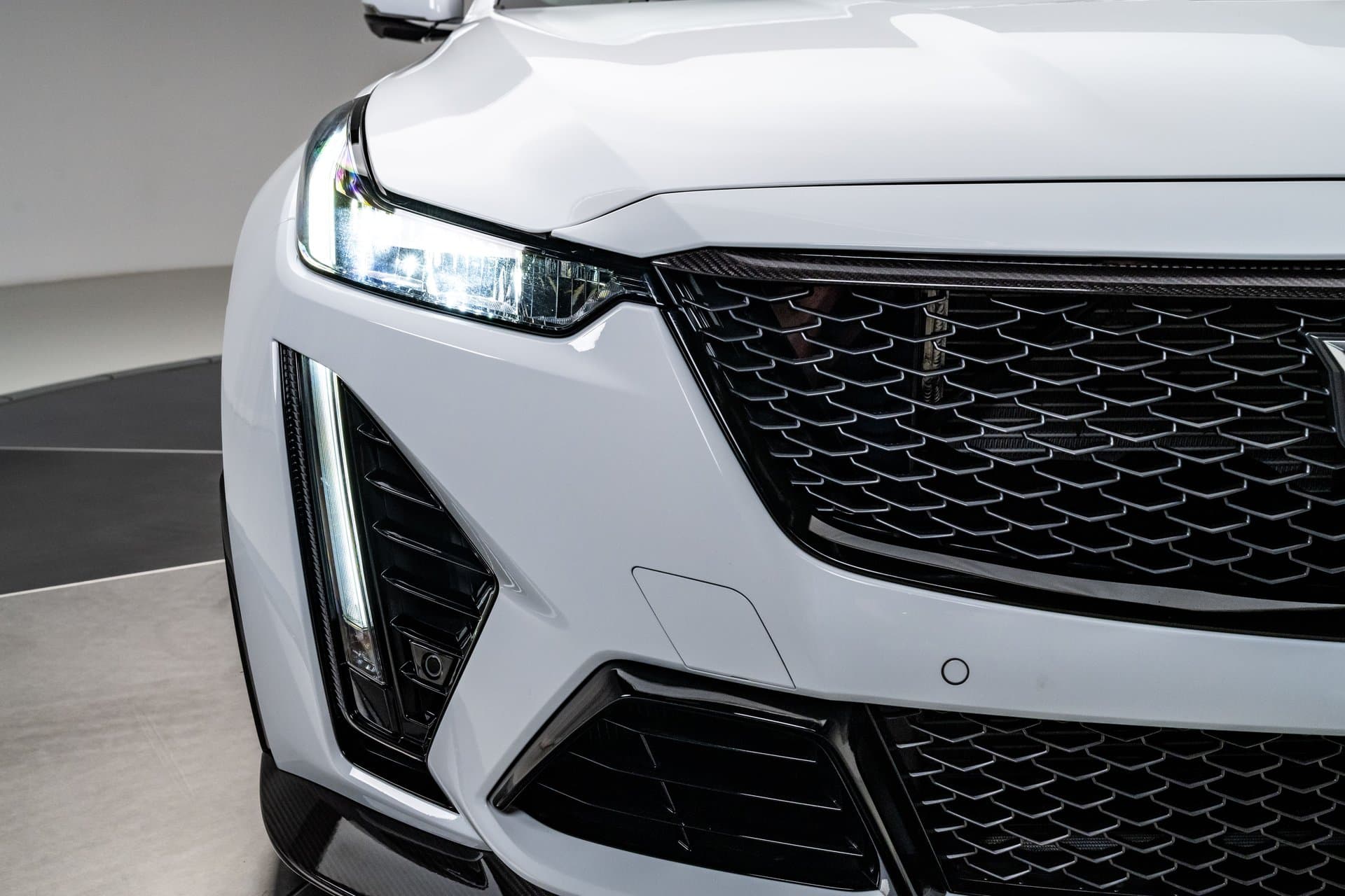 2024 Cadillac CT5 V Blackwing H 1000 thumbnail 5