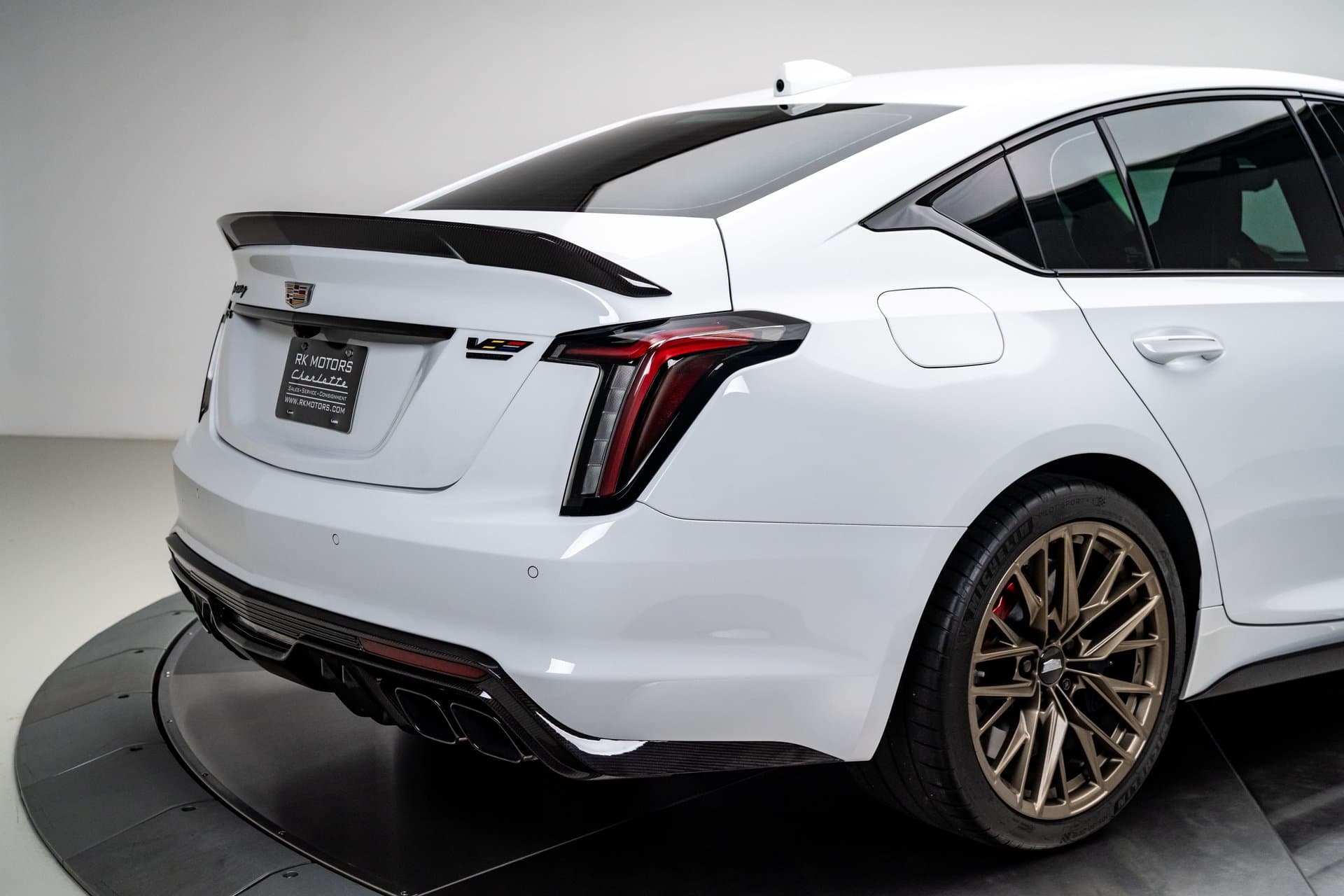 2024 Cadillac CT5 V Blackwing H 1000 thumbnail 9