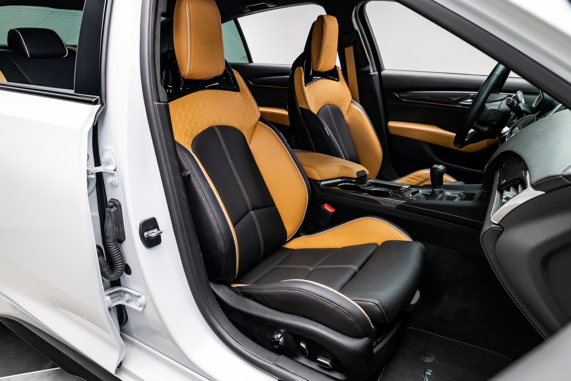 2024 Cadillac CT5 V Blackwing H 1000 thumbnail 27