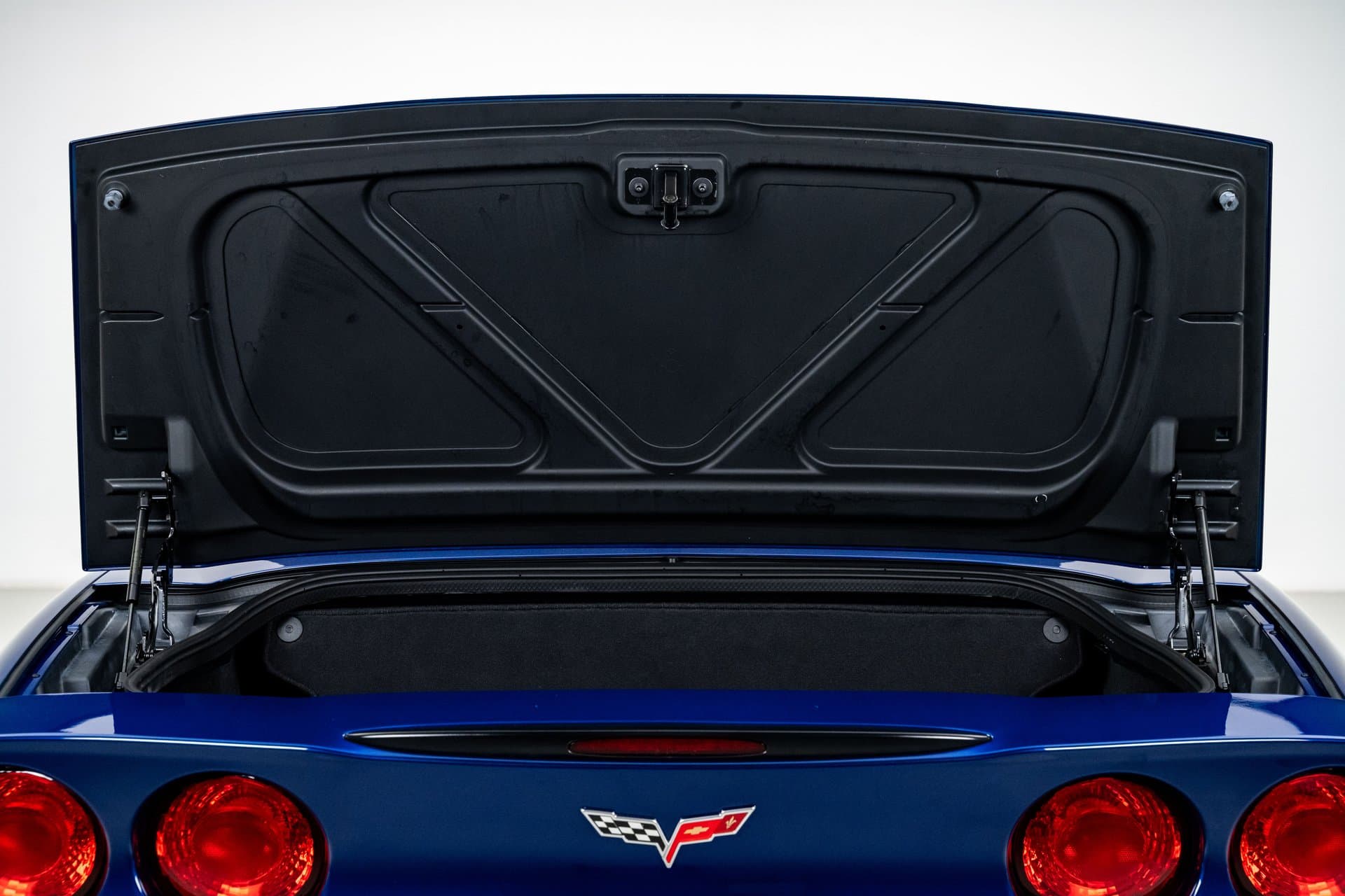 2007 Chevrolet Corvette 3LT thumbnail 14