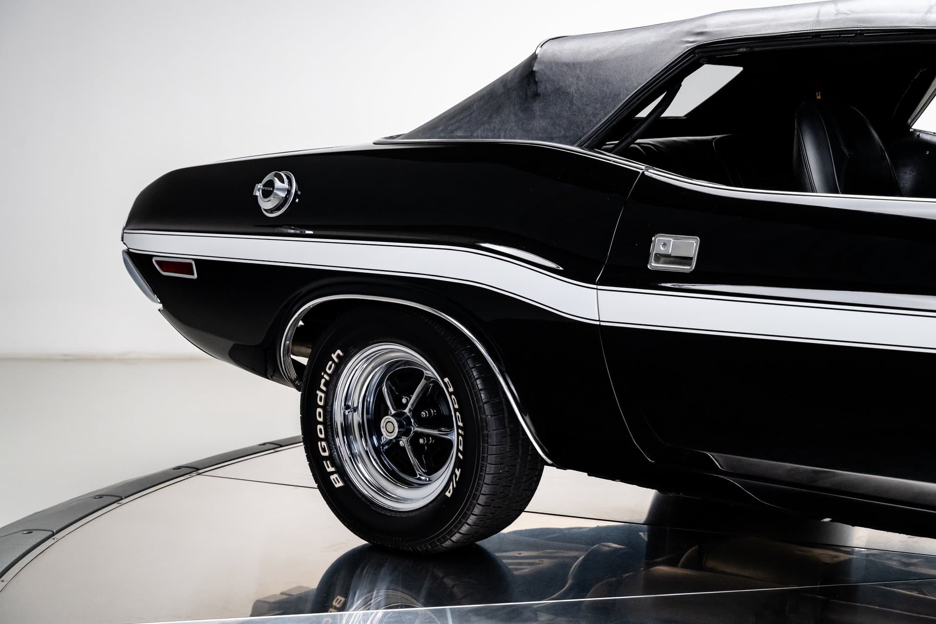 1970 Dodge Challenger R/T thumbnail 11