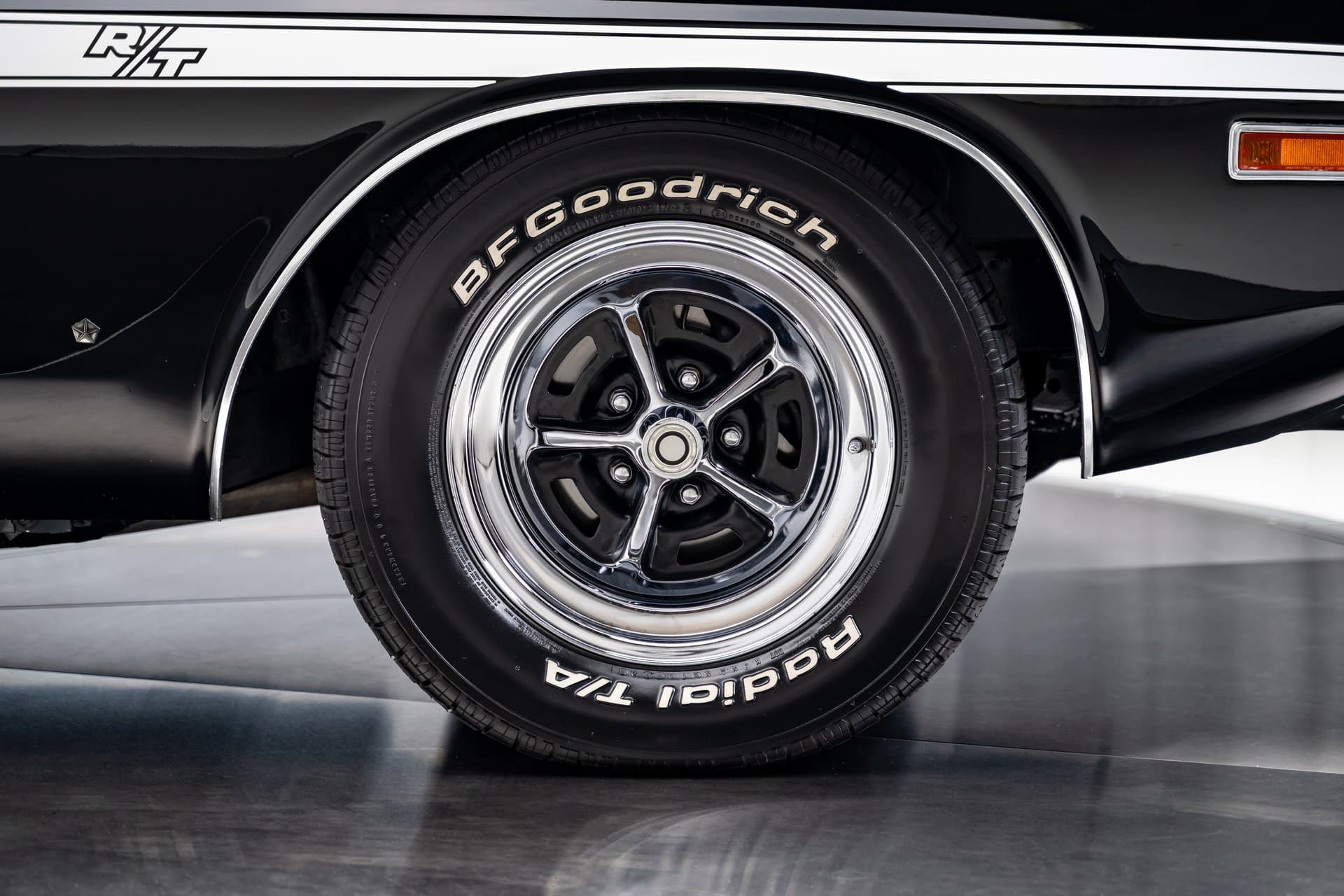 1970 Dodge Challenger R/T thumbnail 16