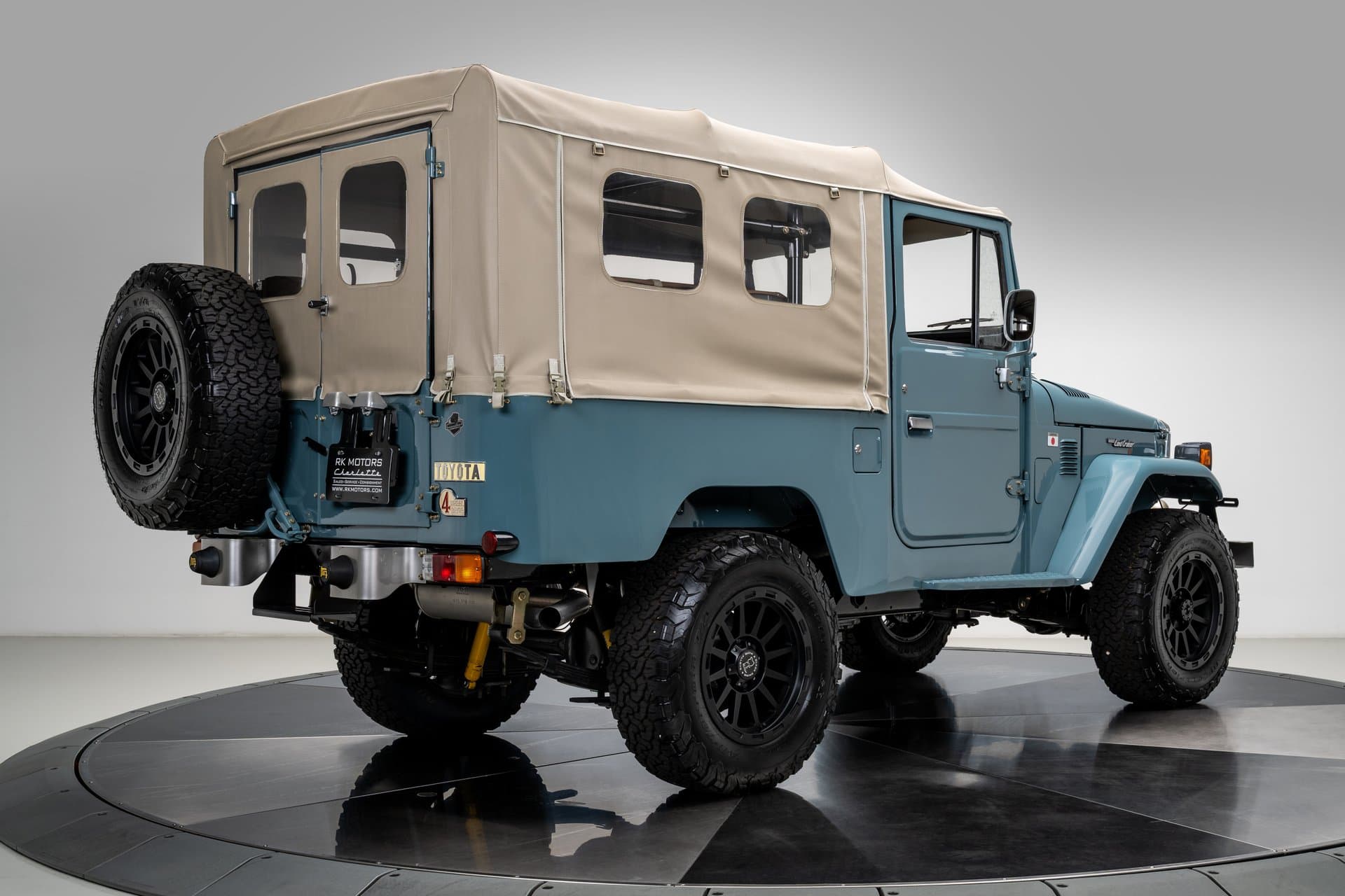 1979 Toyota Land Cruiser FJ43 thumbnail 10