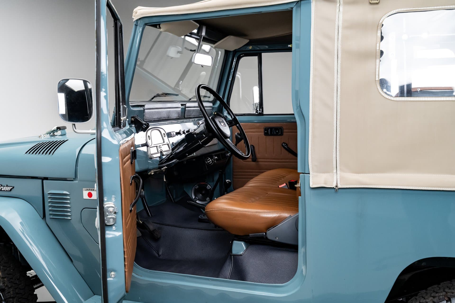 1979 Toyota Land Cruiser FJ43 — photo 2
