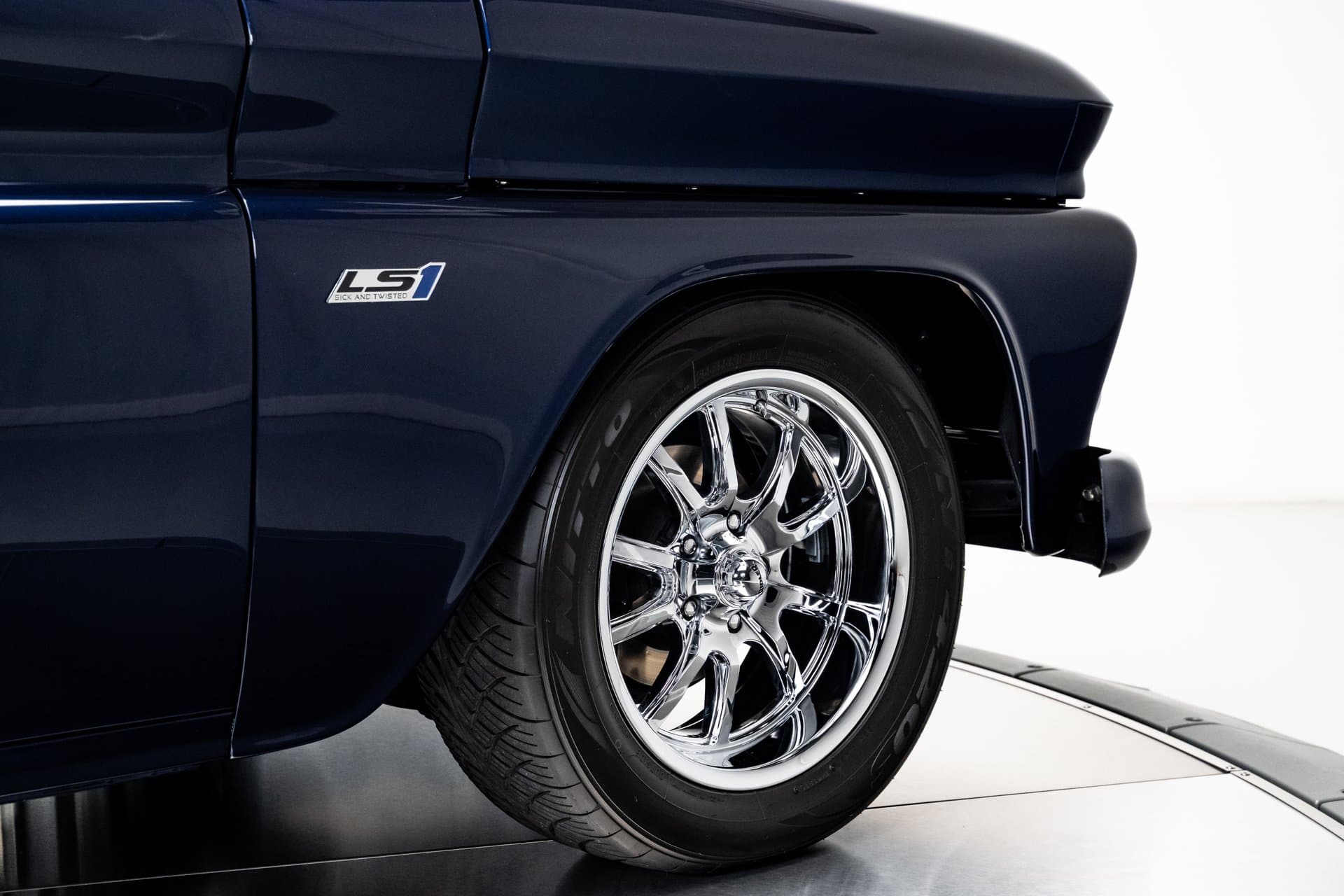 1966 Chevrolet C10 Pickup Truck thumbnail 5