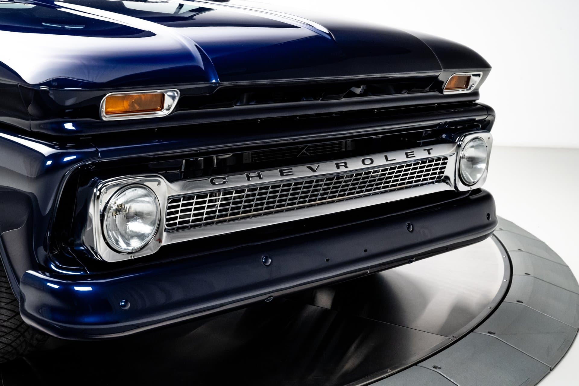 1966 Chevrolet C10 Pickup Truck thumbnail 6