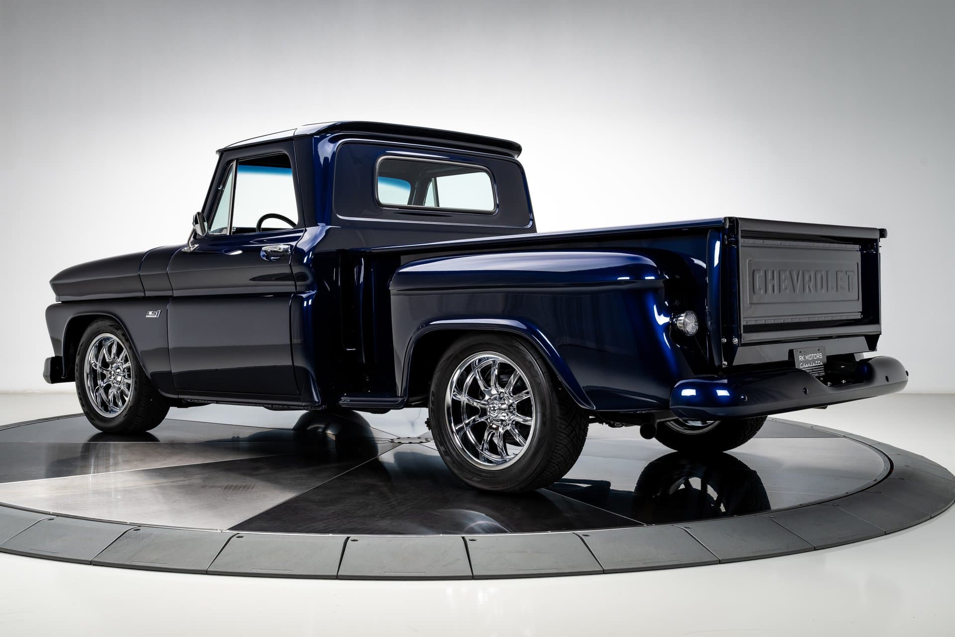 1966 Chevrolet C10 Pickup Truck thumbnail 9