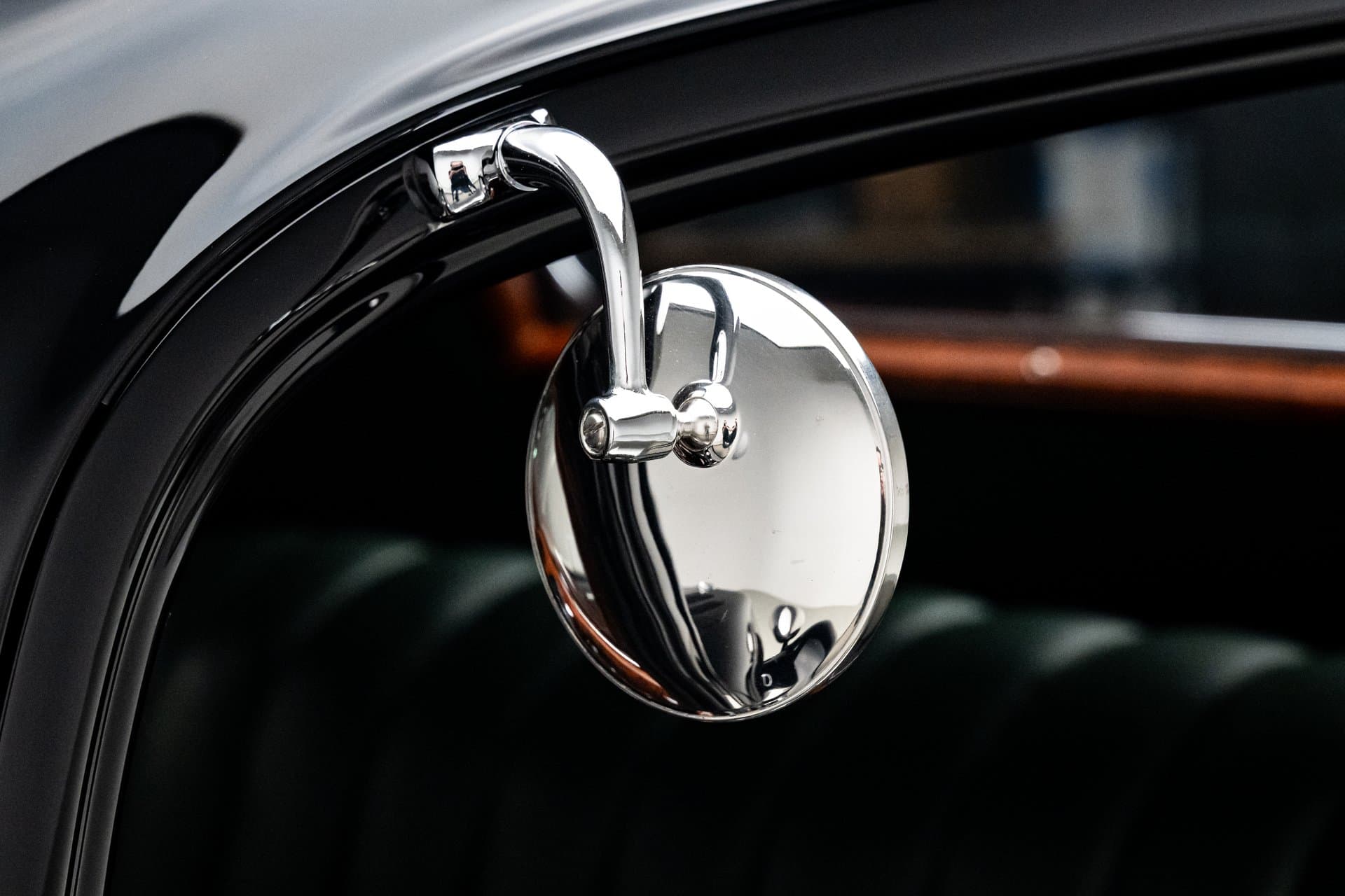 1933 Ford Coupe thumbnail 6