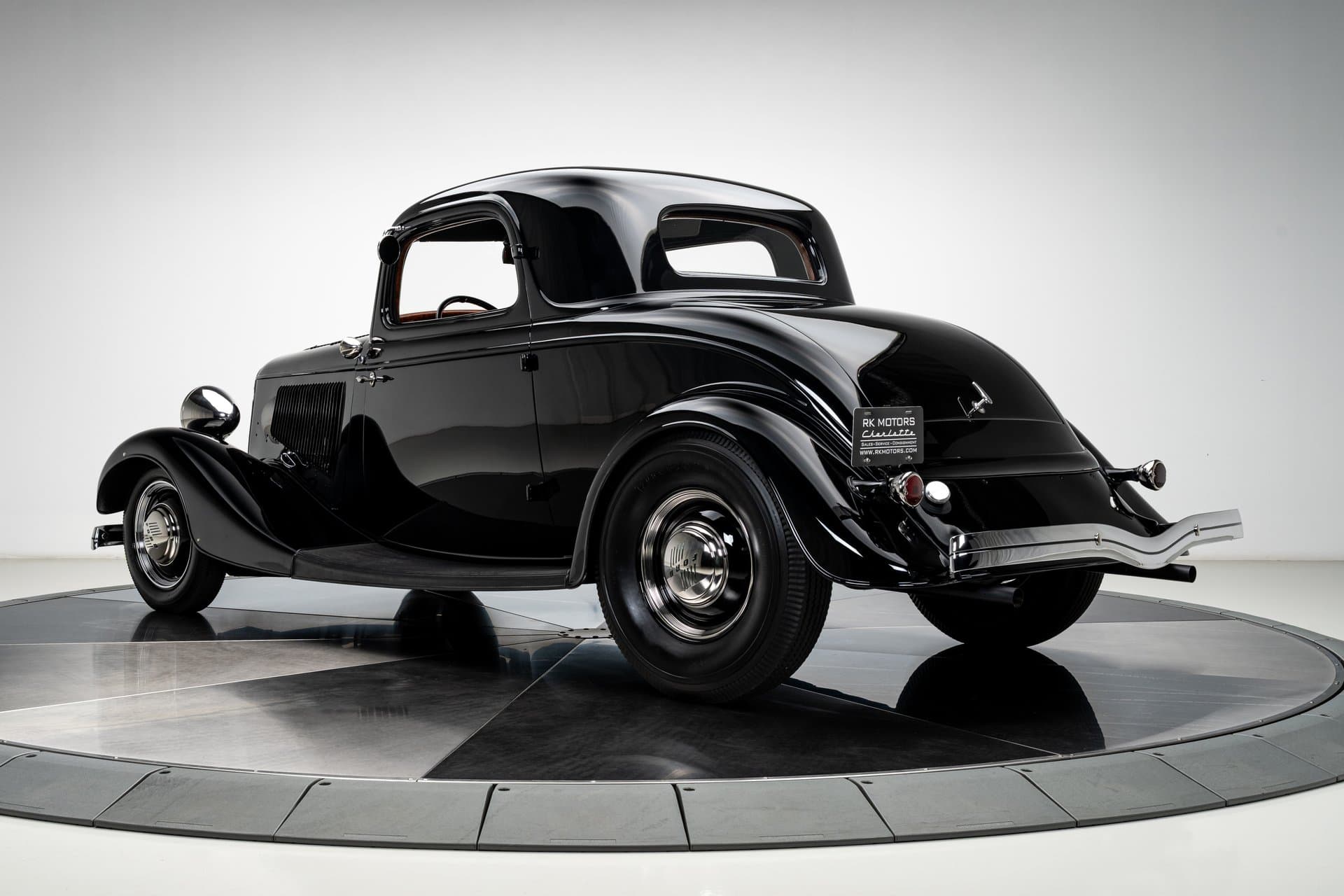 1933 Ford Coupe thumbnail 8