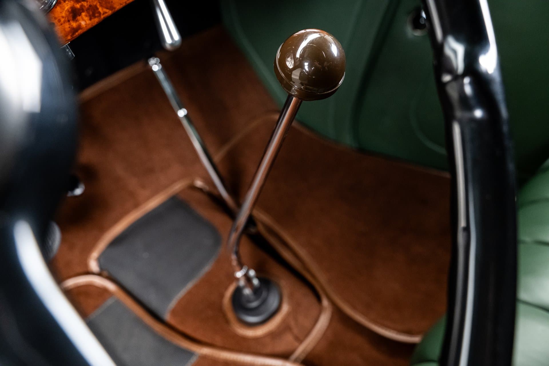1933 Ford Coupe thumbnail 18