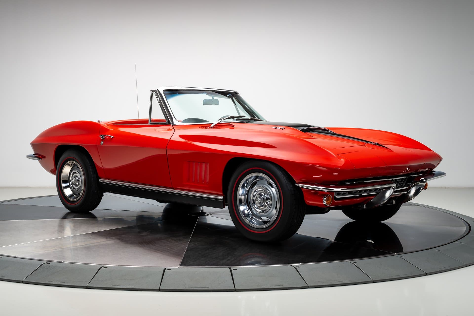 1967 Chevrolet Corvette Sting Ray thumbnail 4