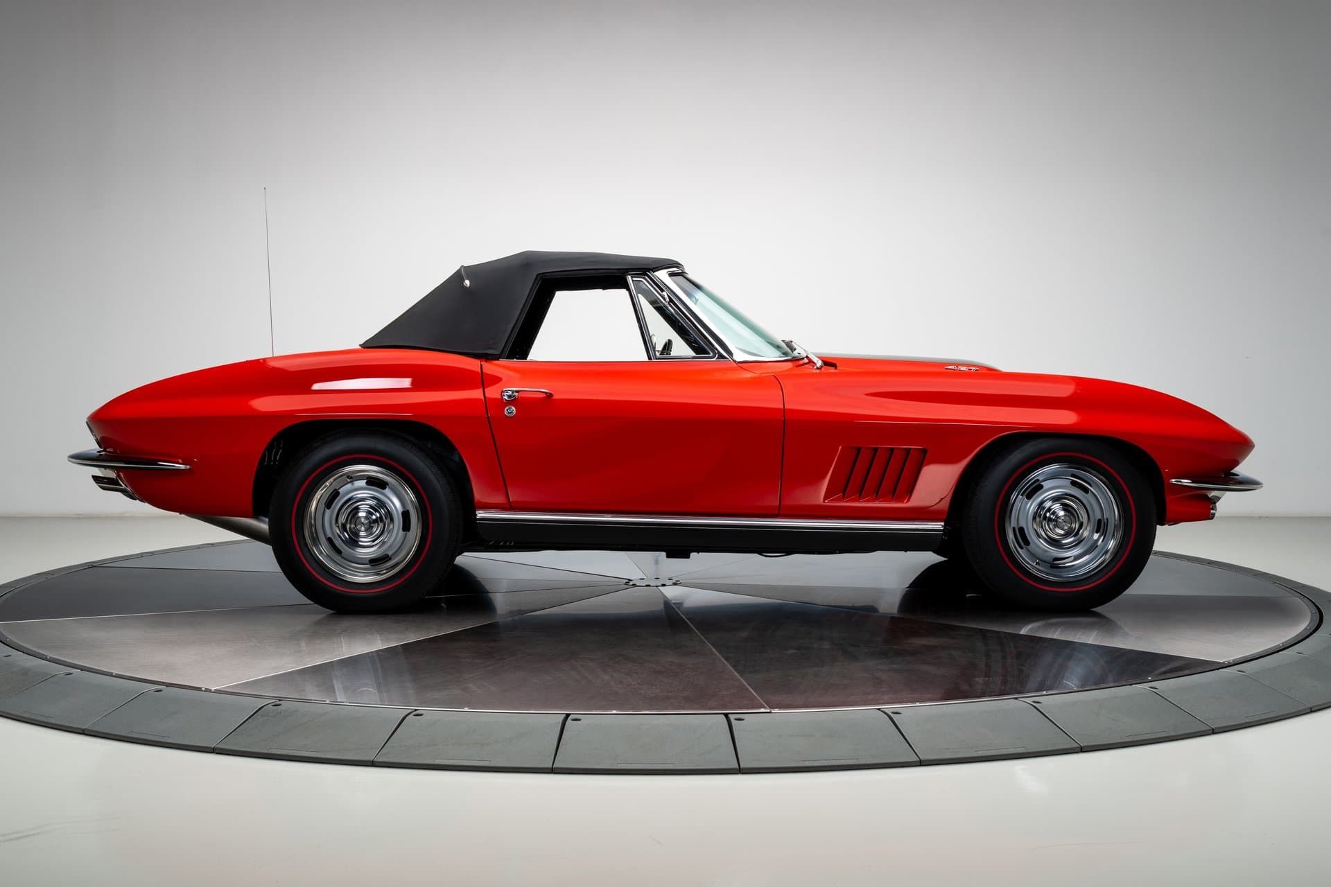 1967 Chevrolet Corvette Sting Ray thumbnail 7