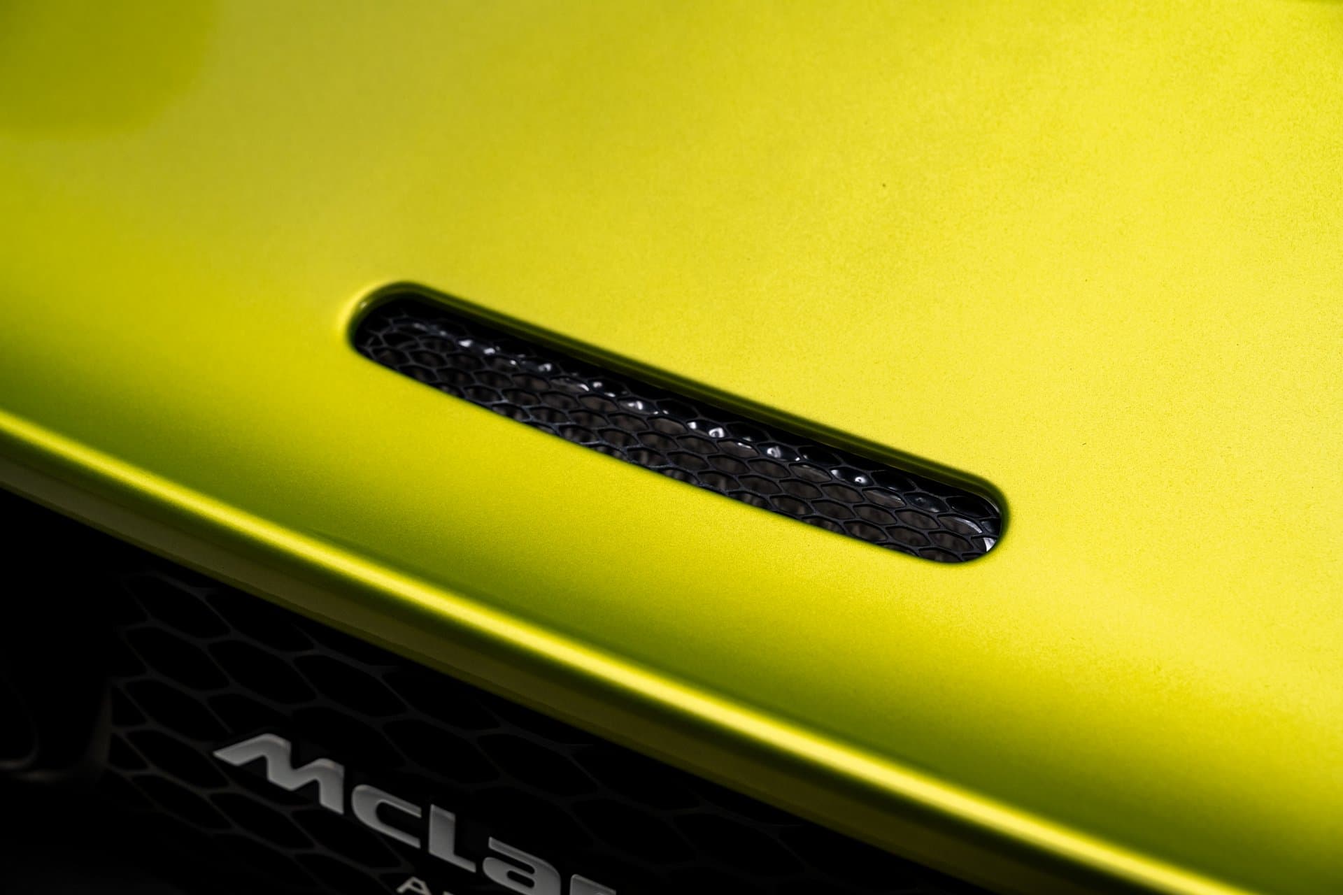 2023 Mclaren Artura thumbnail 9