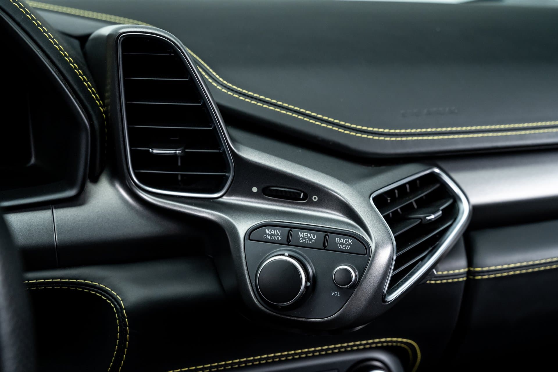2010 Ferrari 458 Italia thumbnail 23