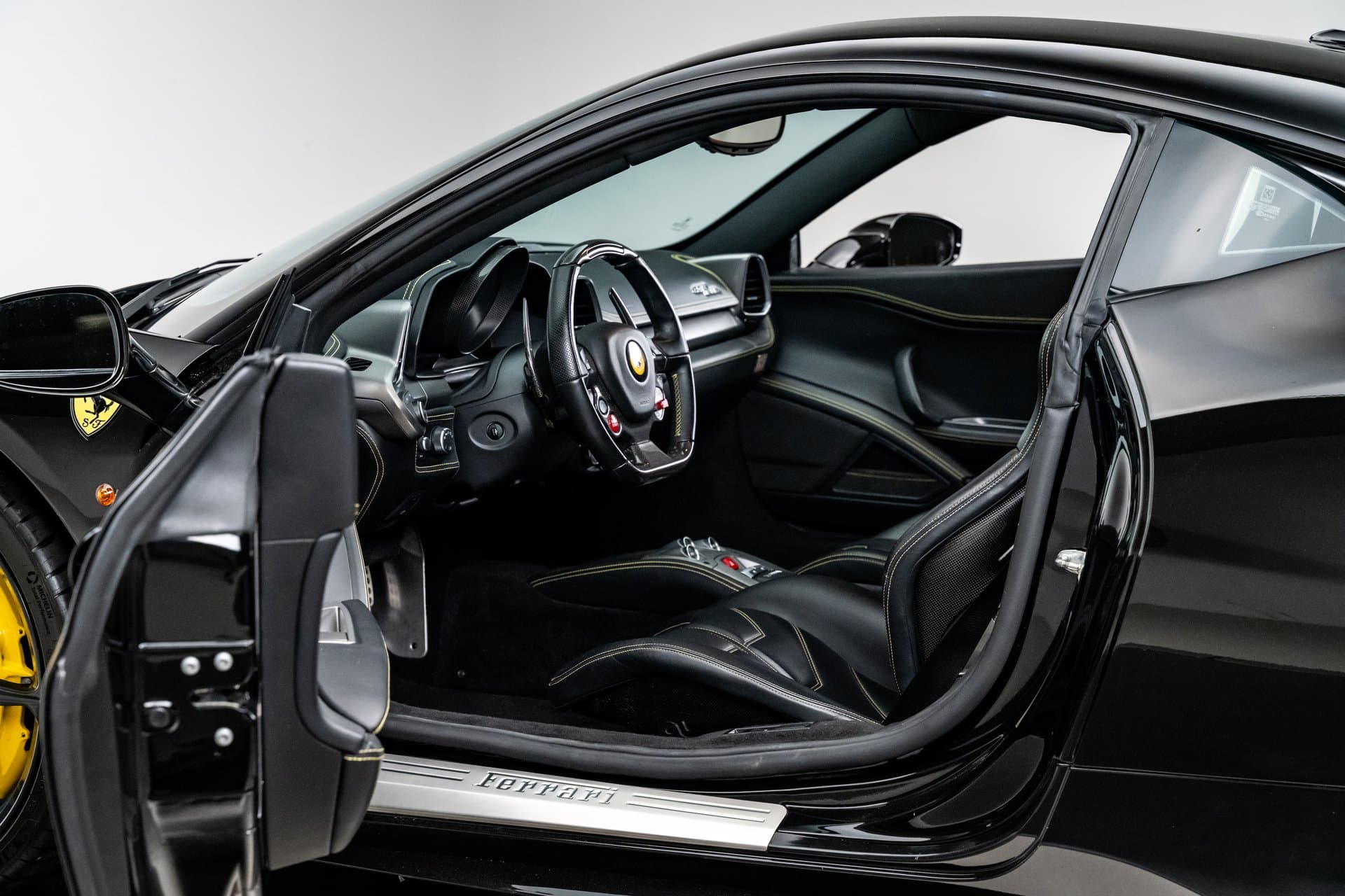 2010 Ferrari 458 Italia — photo 2