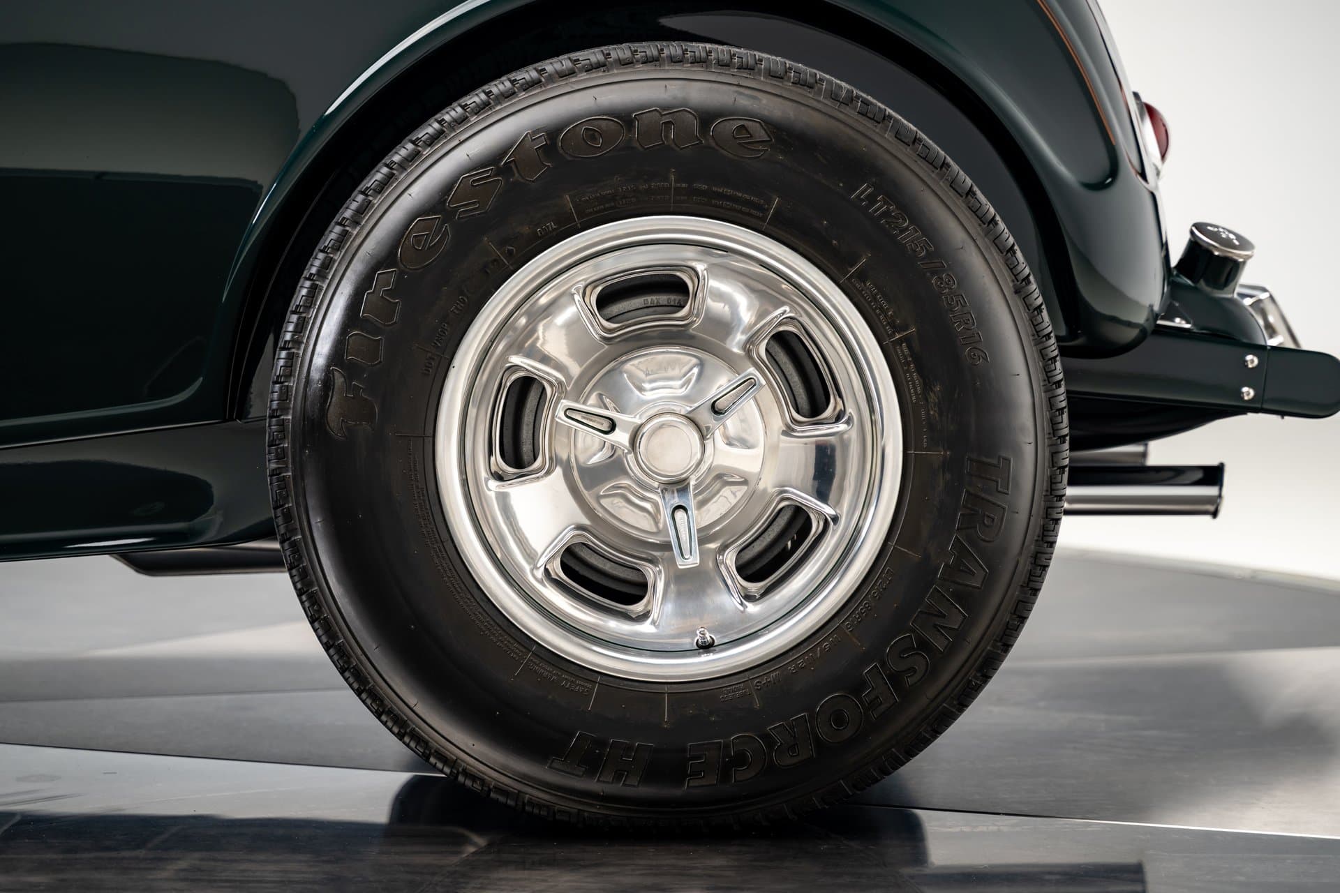 1932 Ford Roadster thumbnail 14