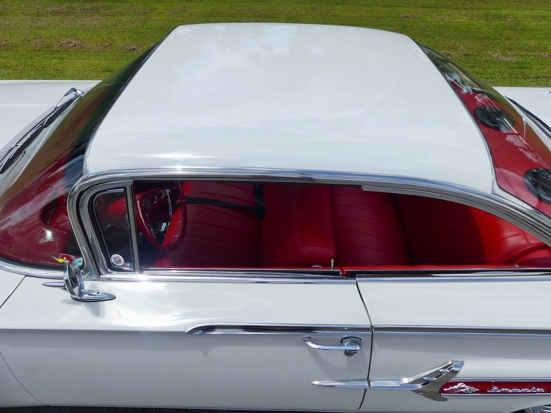 1960 Chevrolet Impala Hardtop Sport Coupe RWD thumbnail 7