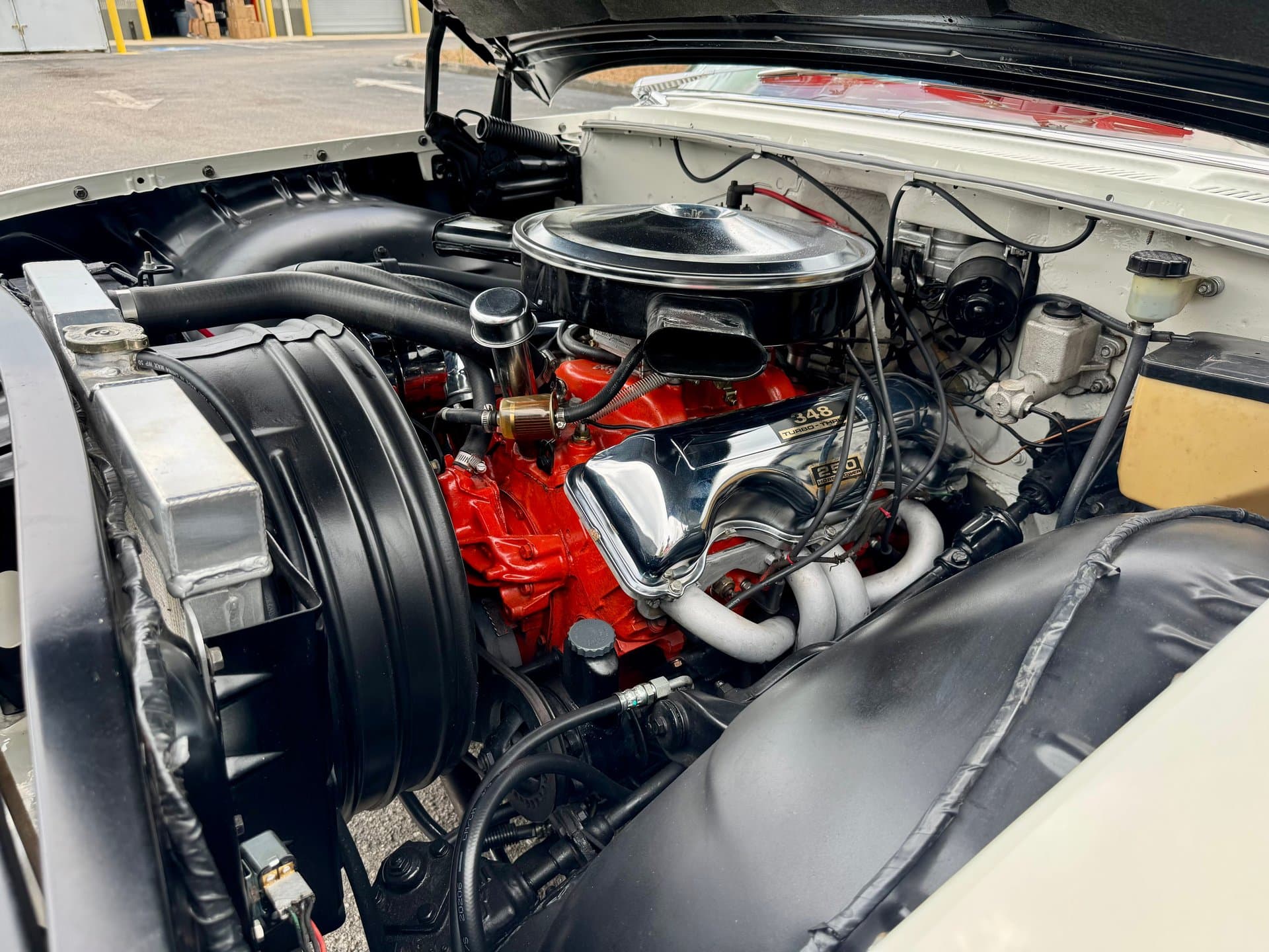 1960 Chevrolet Impala Hardtop Sport Coupe RWD thumbnail 23