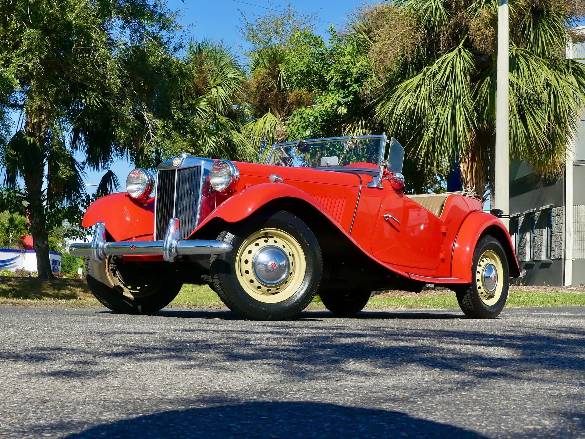 1950 MG TD thumbnail 3