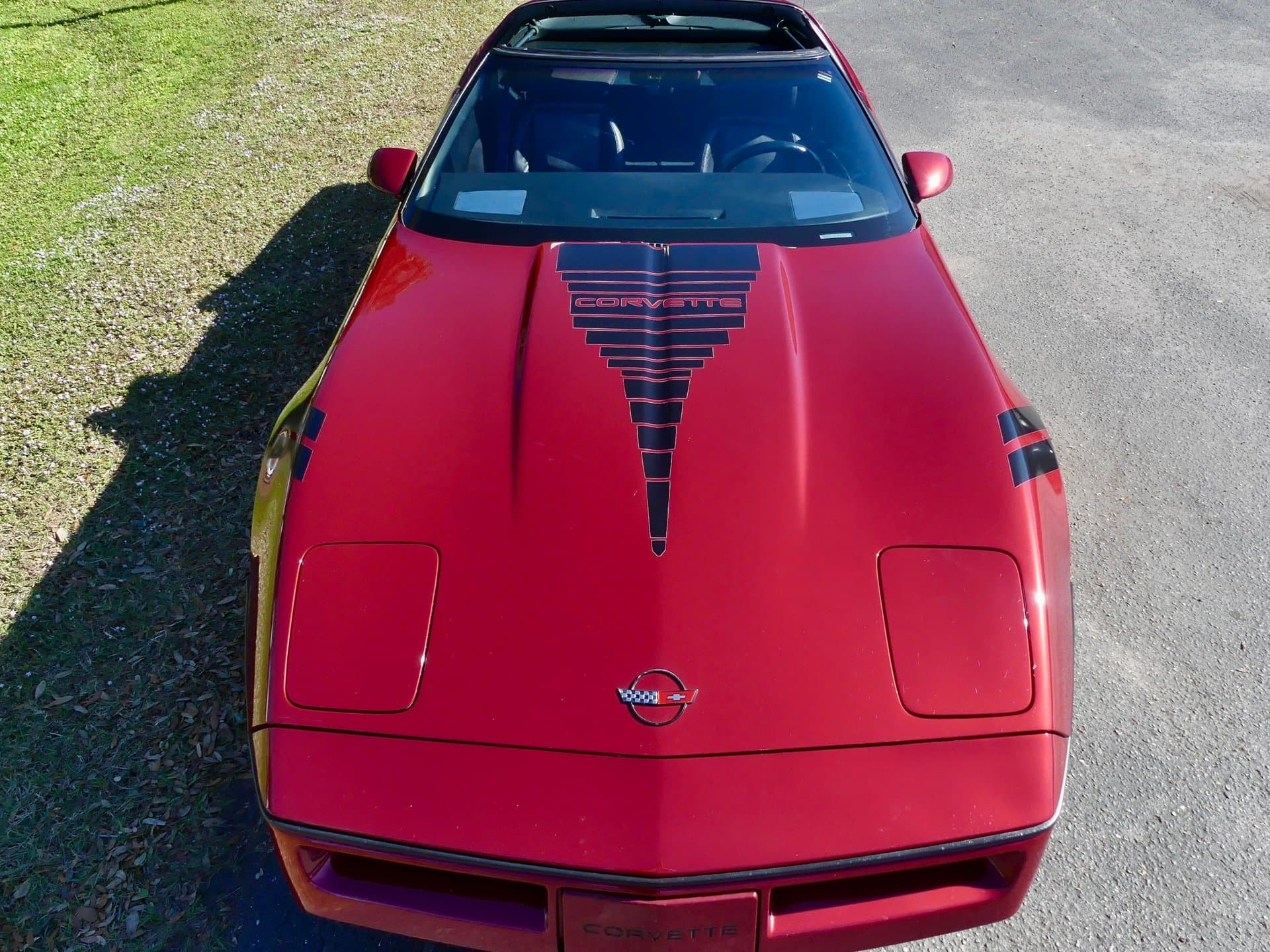 1989 Chevrolet Corvette Coupe thumbnail 21