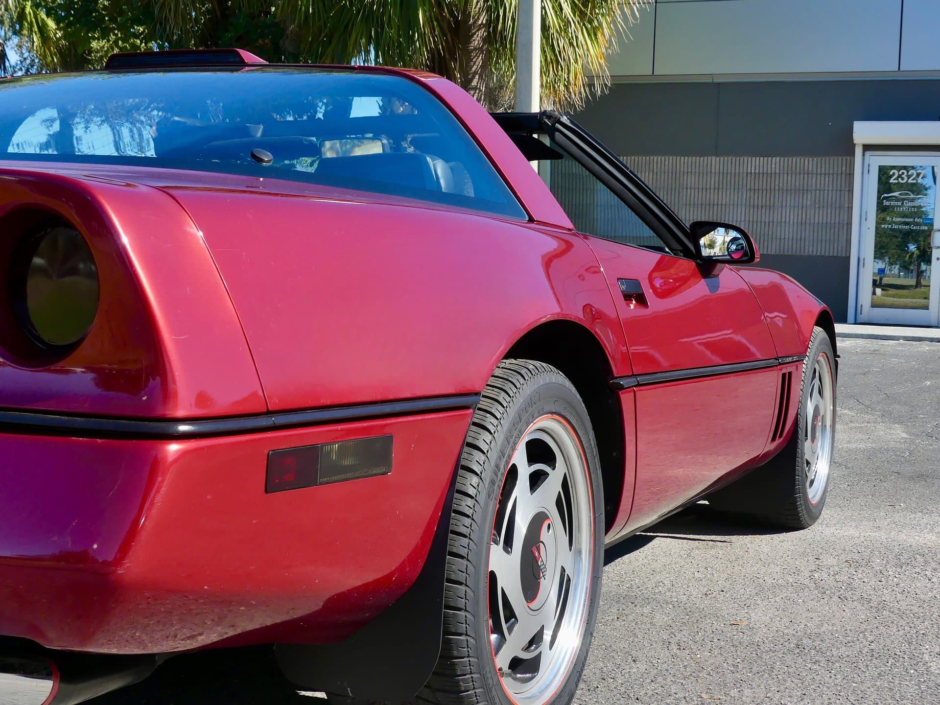 1989 Chevrolet Corvette Coupe thumbnail 19
