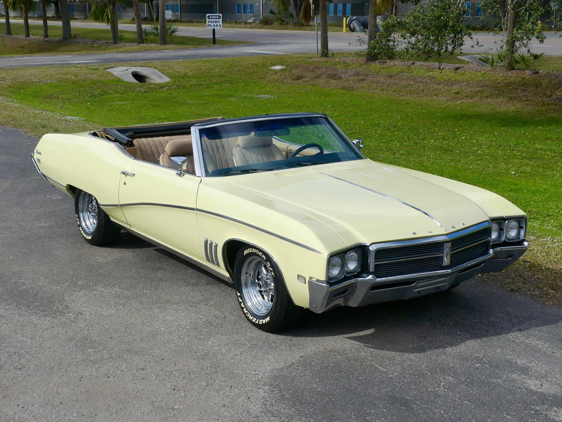 1969 Buick Skylark Custom Convertible thumbnail 5