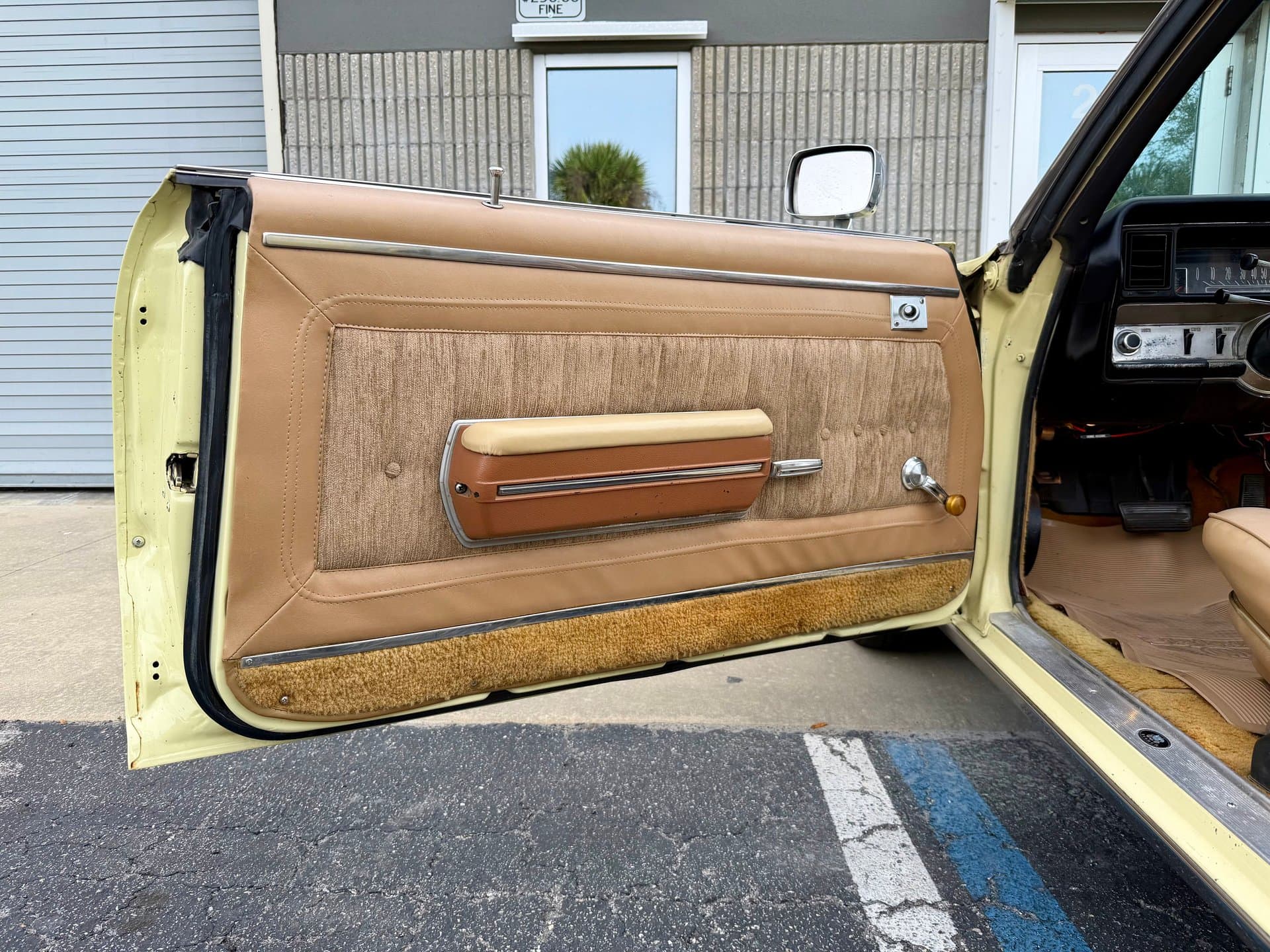 1969 Buick Skylark Custom Convertible thumbnail 6