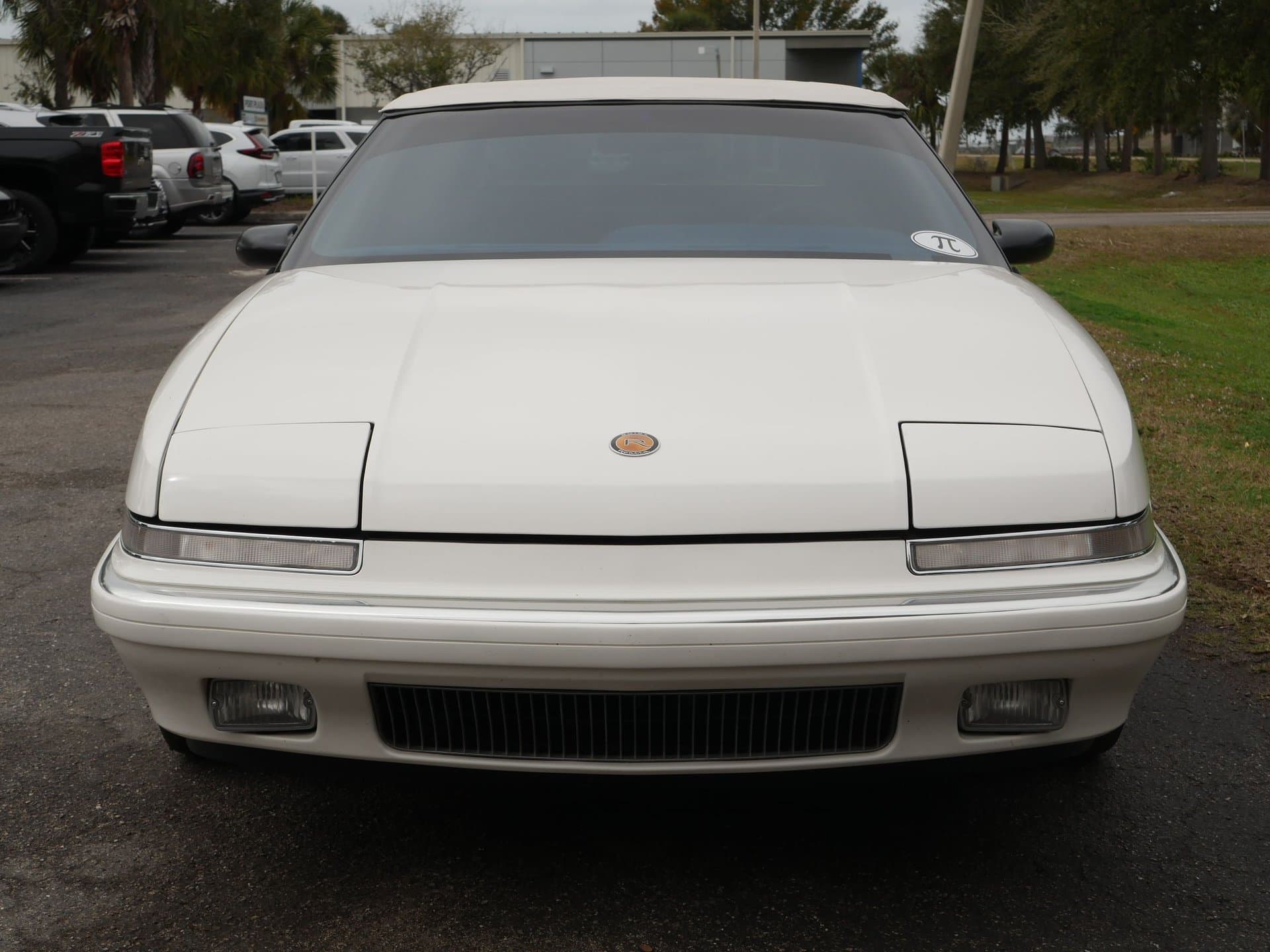 1990 Buick Reatta Convertible thumbnail 10