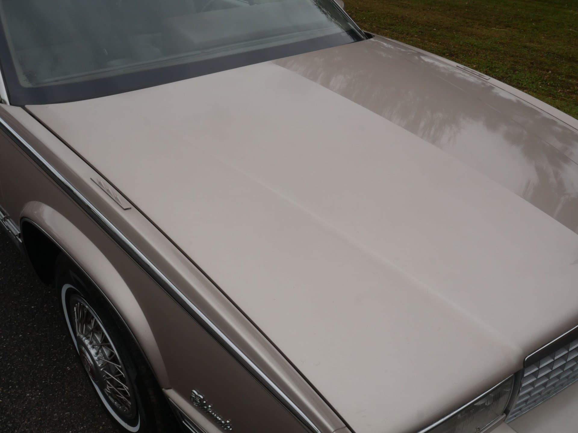 1988 Cadillac Eldorado Biarritz thumbnail 13