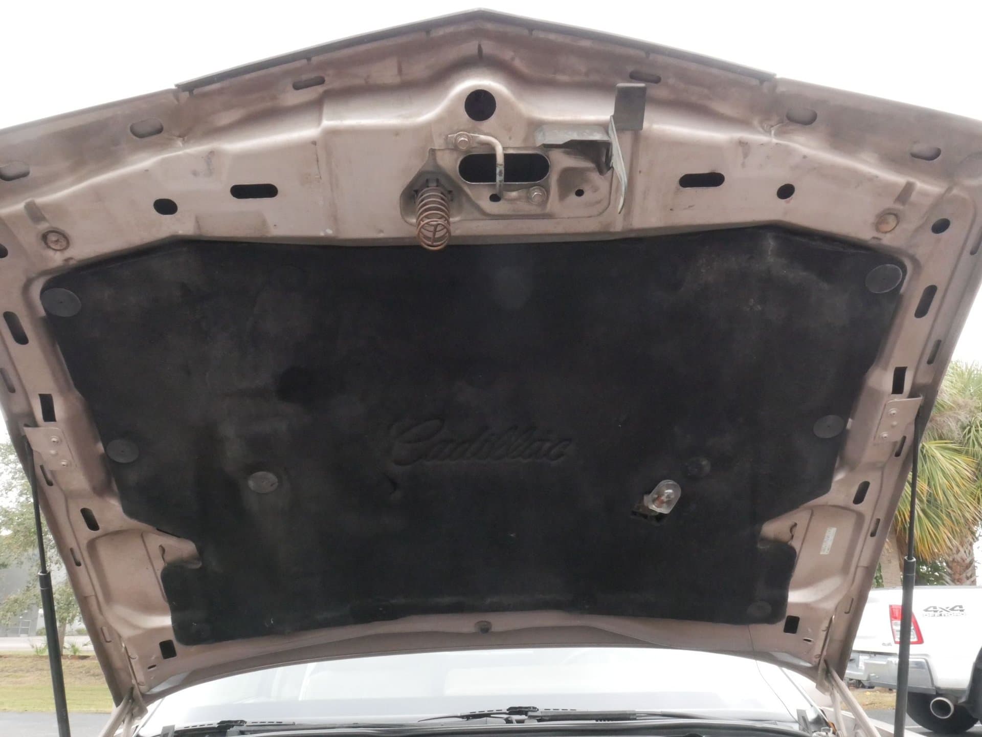 1988 Cadillac Eldorado Biarritz thumbnail 23