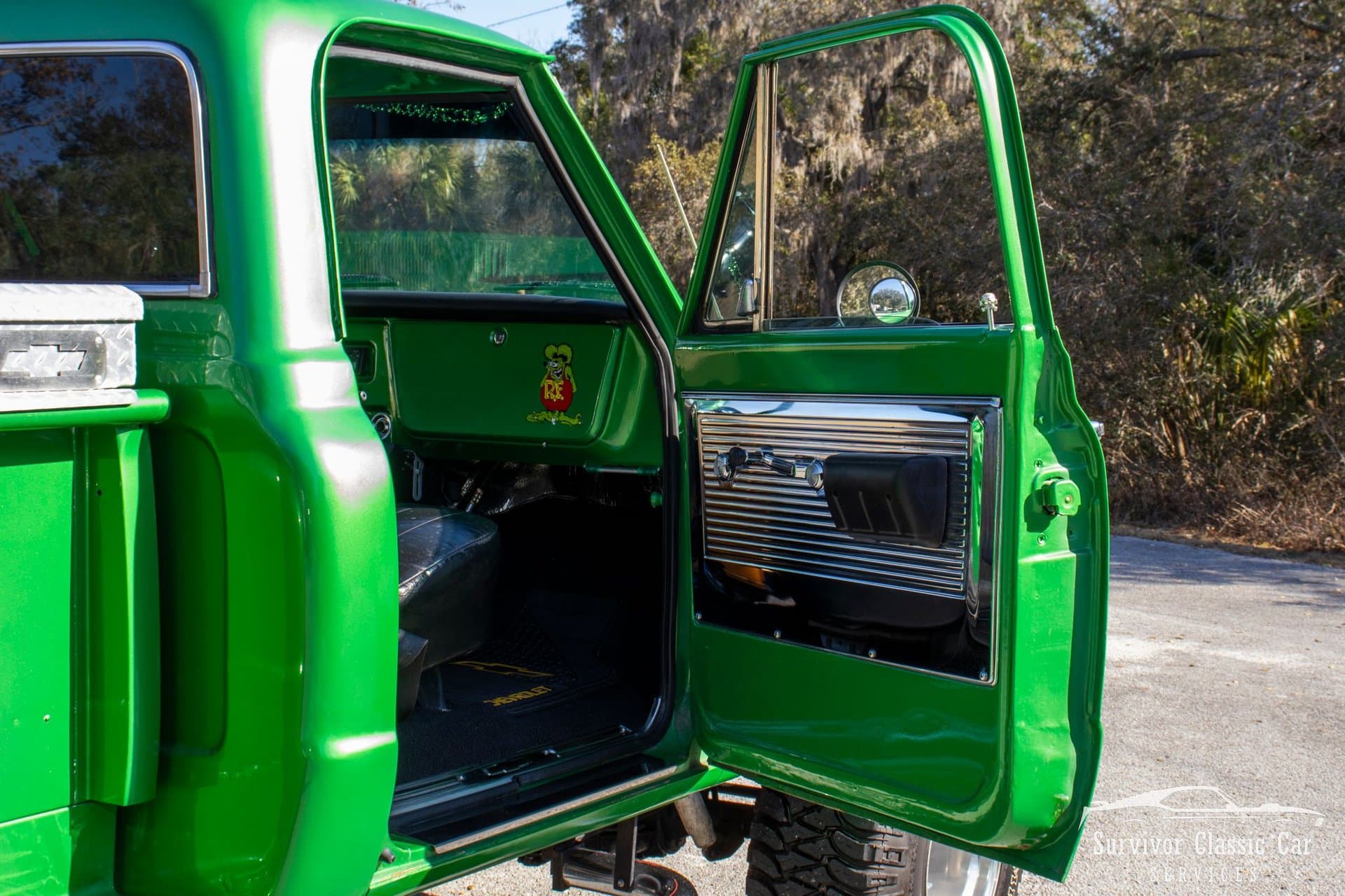 1971 Chevrolet K-10 Stepside 4x4 thumbnail 3