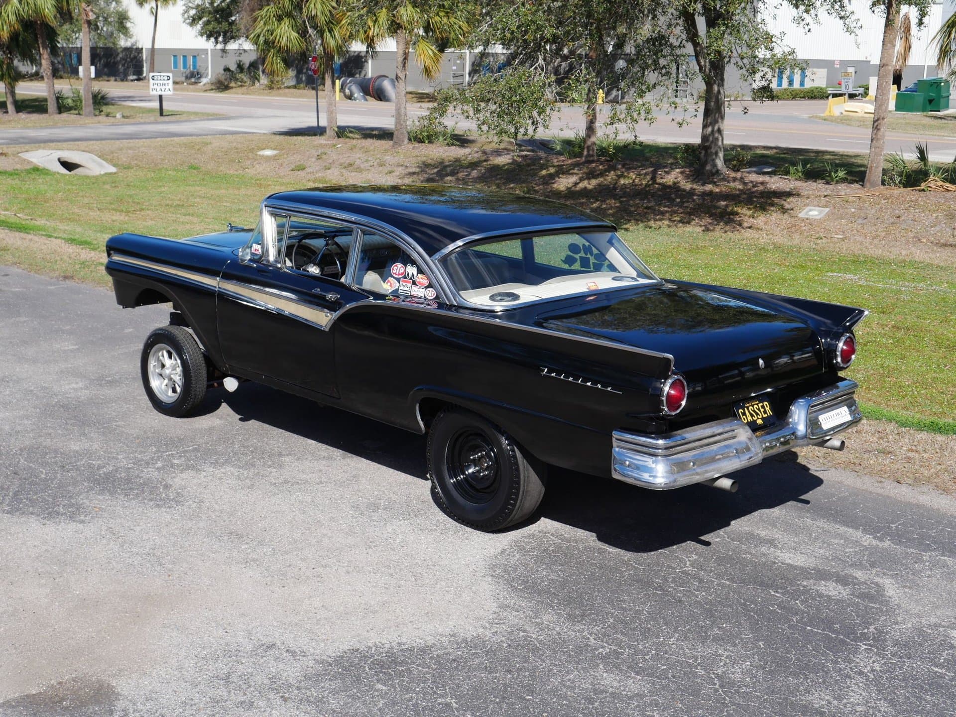 1957 Ford Fairlane Gasser thumbnail 5