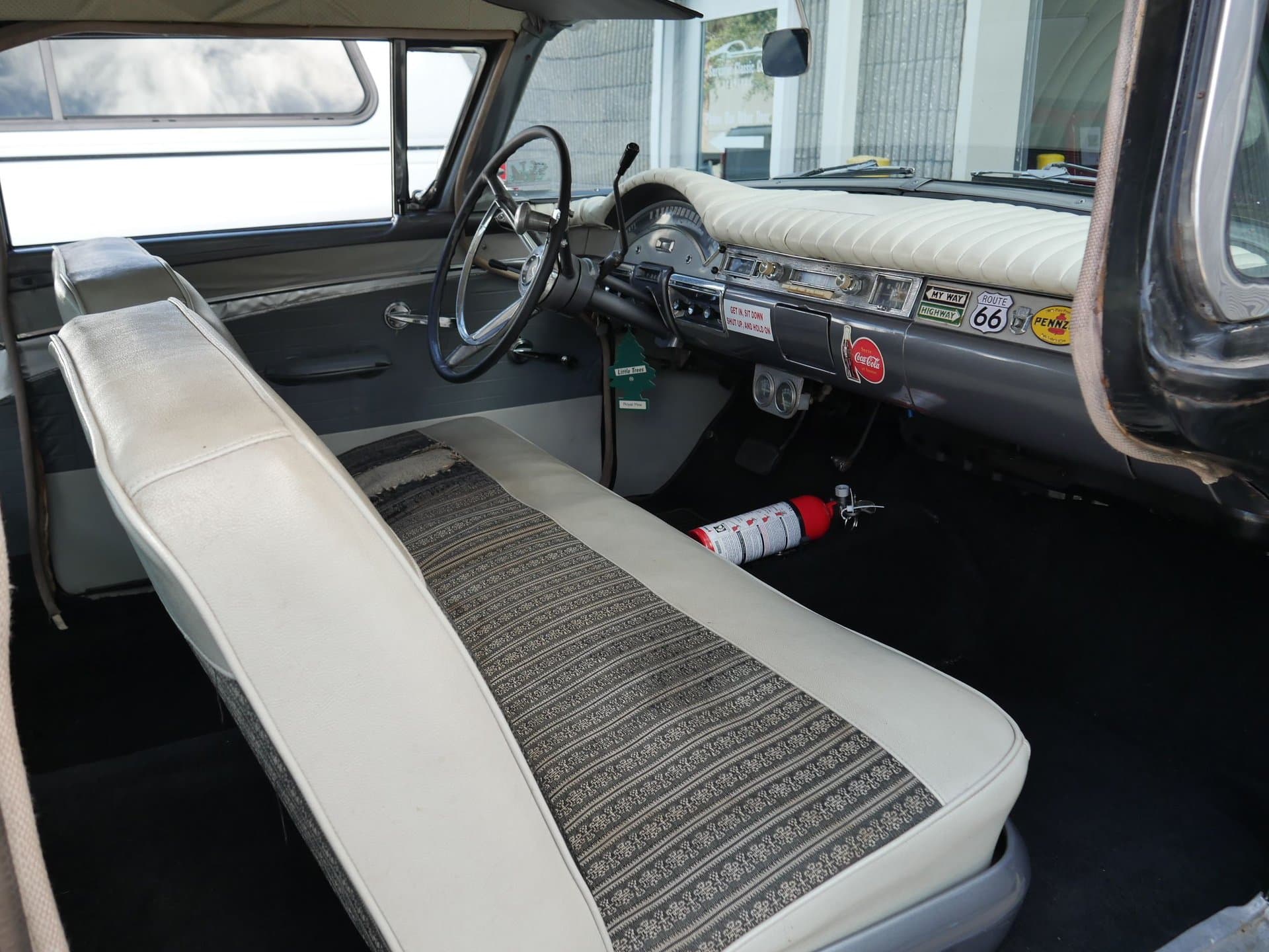 1957 Ford Fairlane Gasser thumbnail 18
