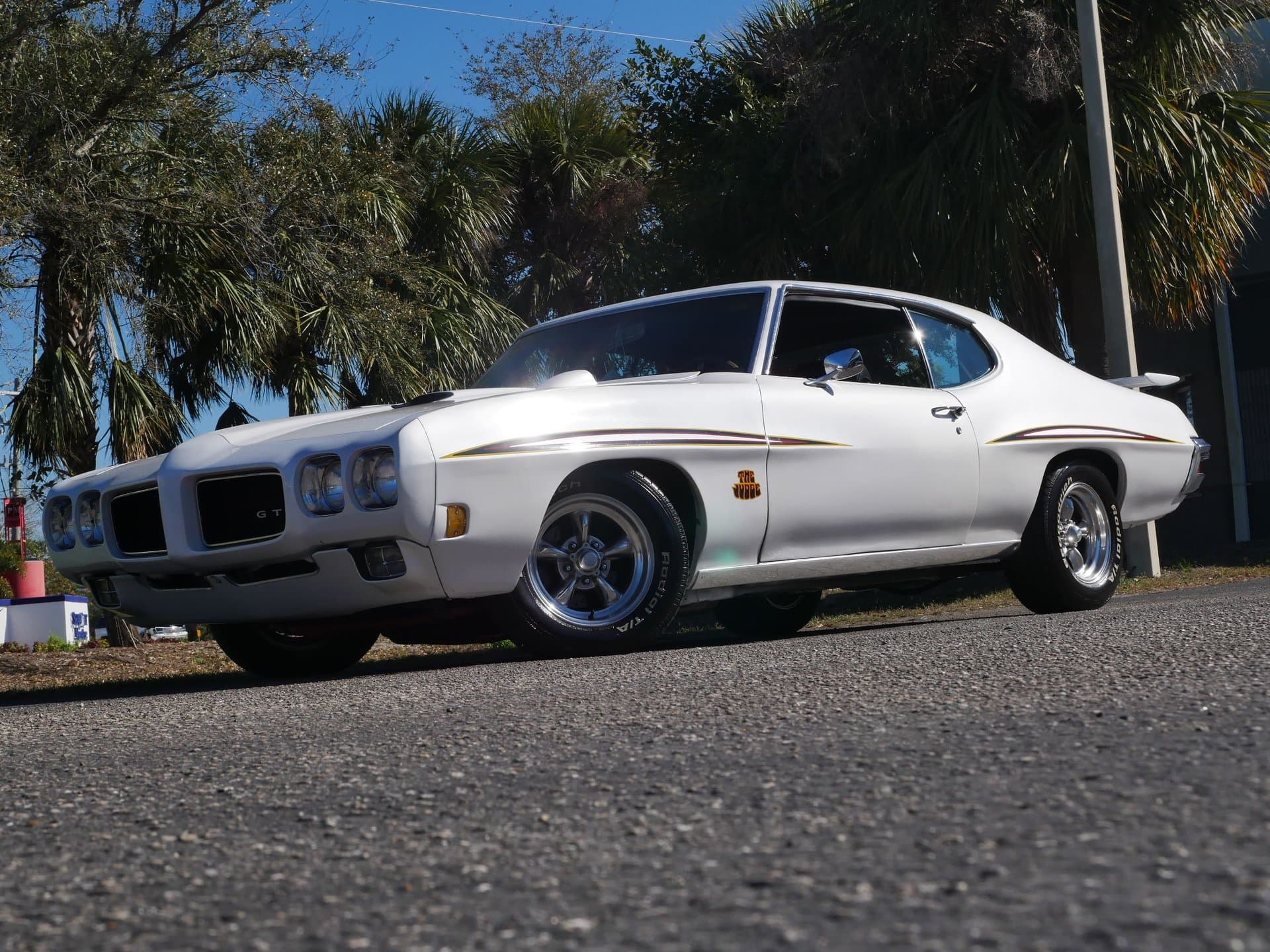 1970 Pontiac GTO 2 Door Hardtop Coupe thumbnail 3