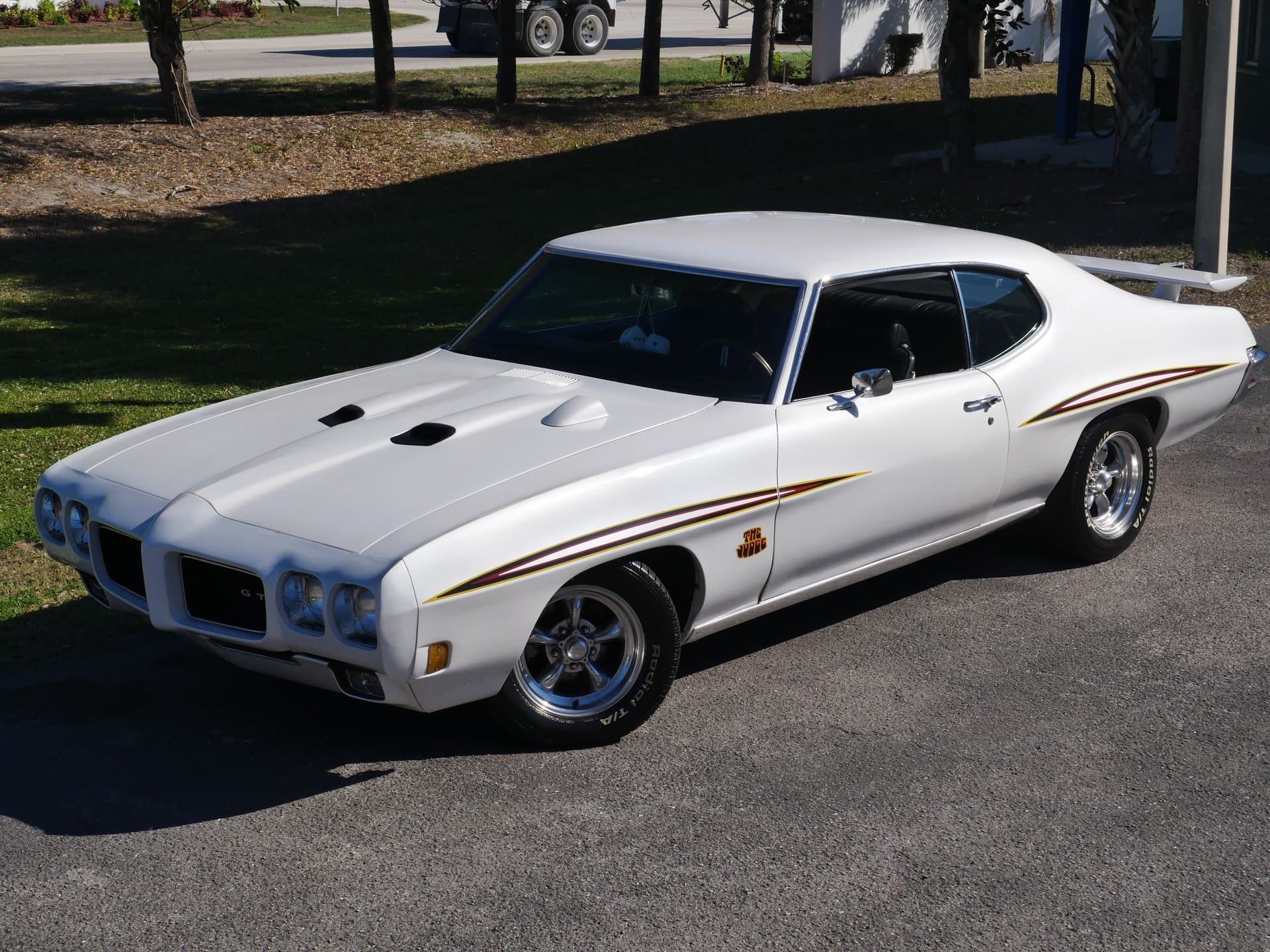 1970 Pontiac GTO 2 Door Hardtop Coupe thumbnail 4
