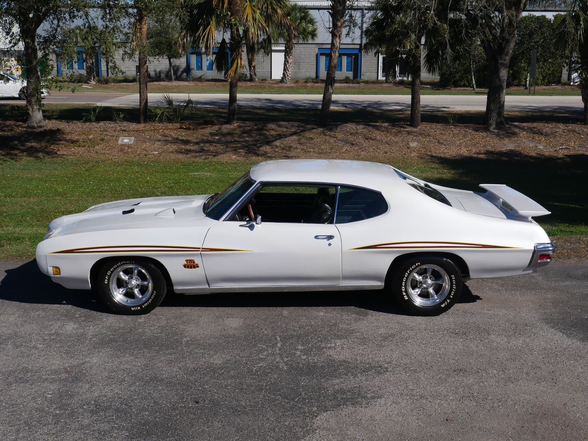 1970 Pontiac GTO 2 Door Hardtop Coupe thumbnail 5