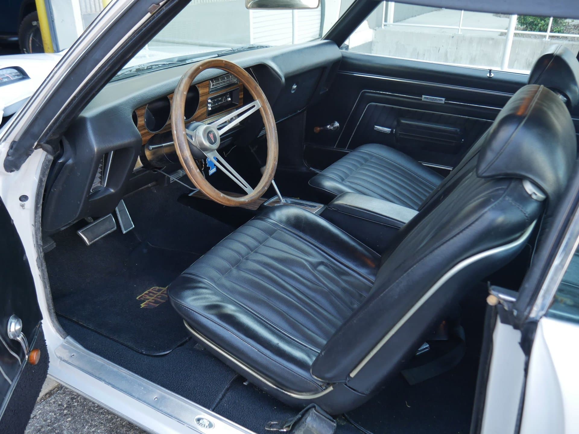 1970 Pontiac GTO 2 Door Hardtop Coupe thumbnail 15